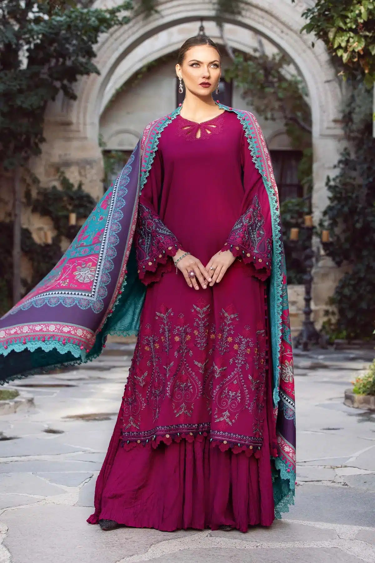 Maria B | M Prints Winter 23 | MPT-2006-B - by - Libasekhas UK - Registered Vendor of : Maria B - 100% Original Designer Dresss