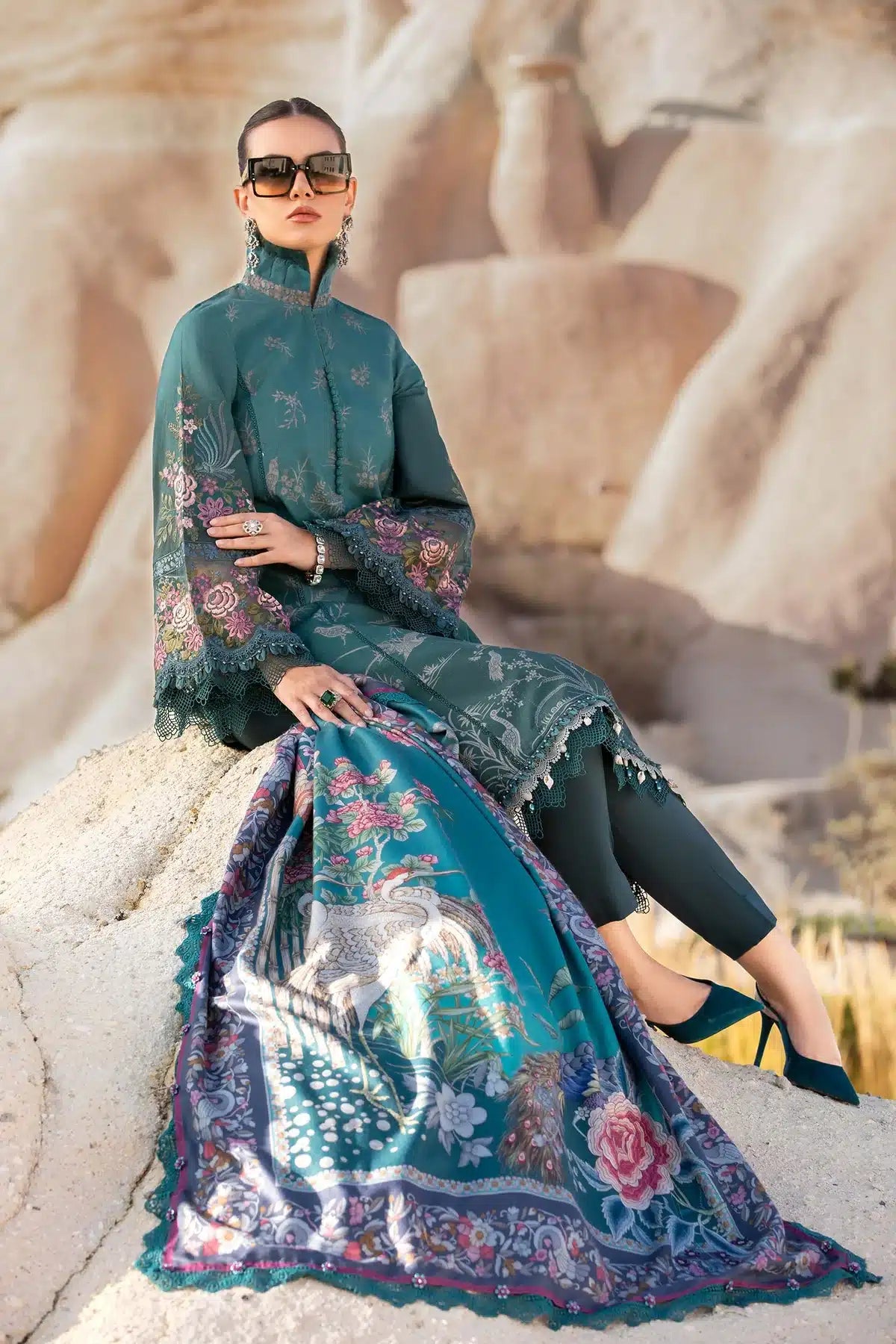 Maria B | M Prints Winter 23 | MPT-2007-B - by - Libasekhas UK - Registered Vendor of : Maria B - 100% Original Designer Dresss