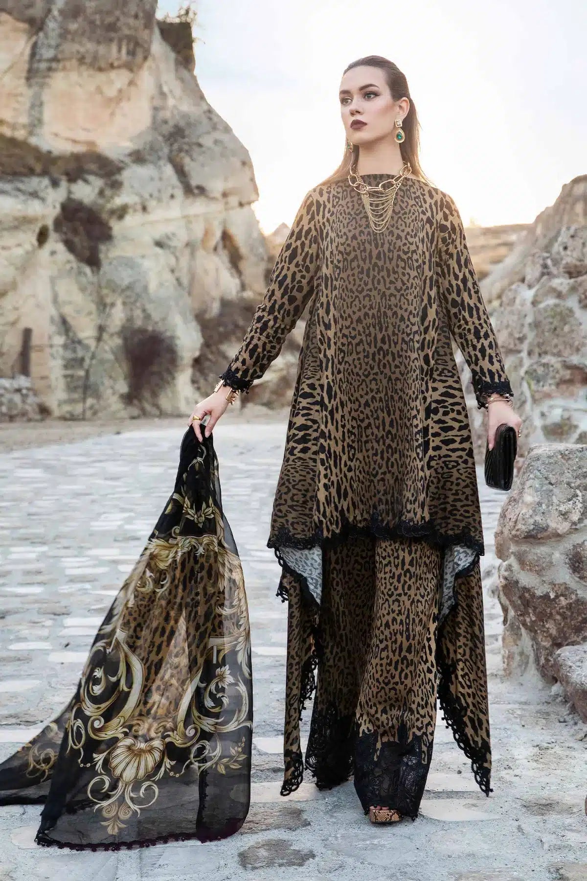 Maria B | M Prints Winter 23 | MPT-2010-A - by - Libasekhas UK - Registered Vendor of : Maria B - 100% Original Designer Dresss