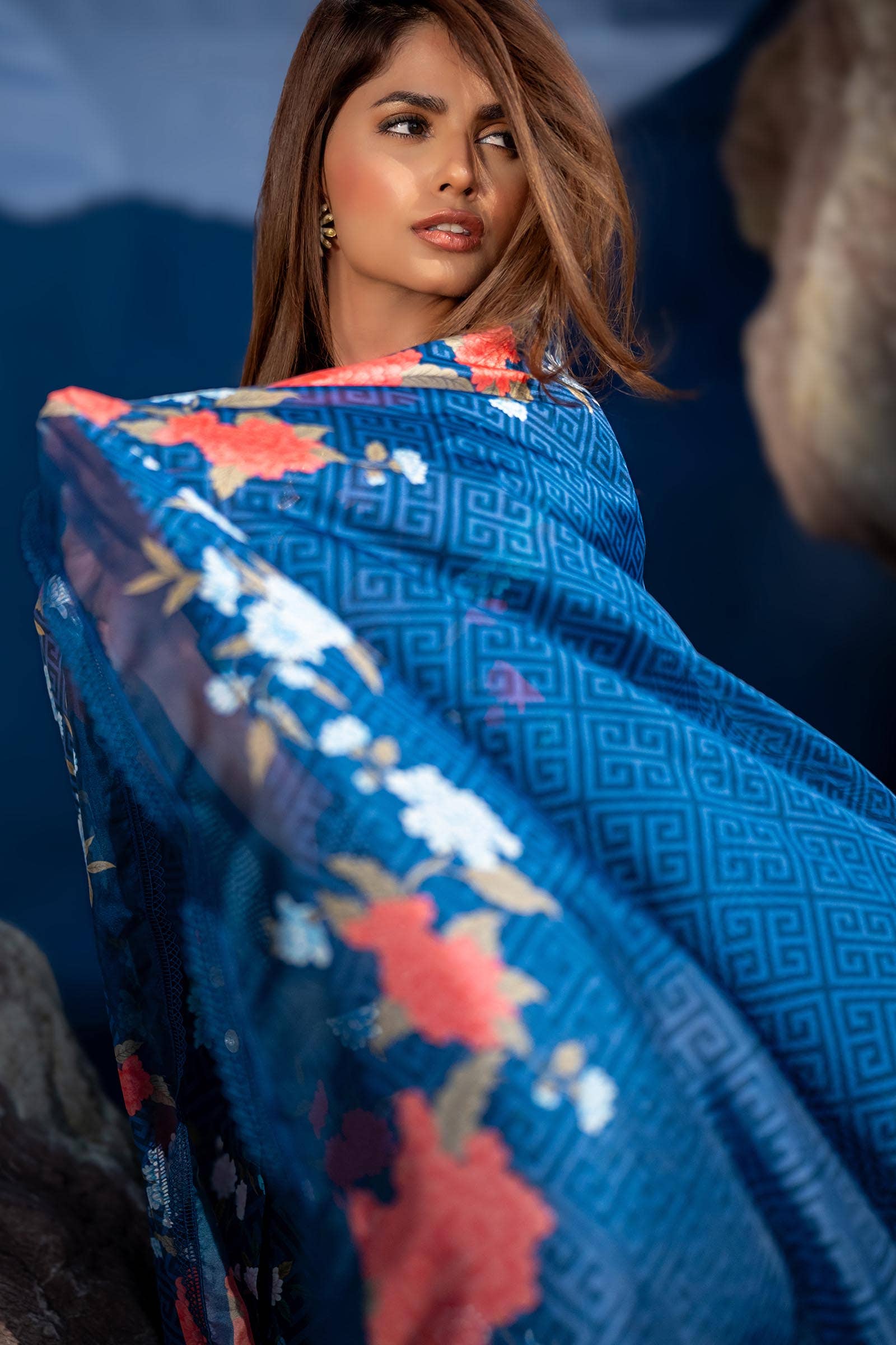 Sana Safinaz | Mahay Spring 24 | H241-013B-2BK - by - Libasekhas UK - Registered Vendor of : Sana Safinaz - 100% Original Designer Dresss