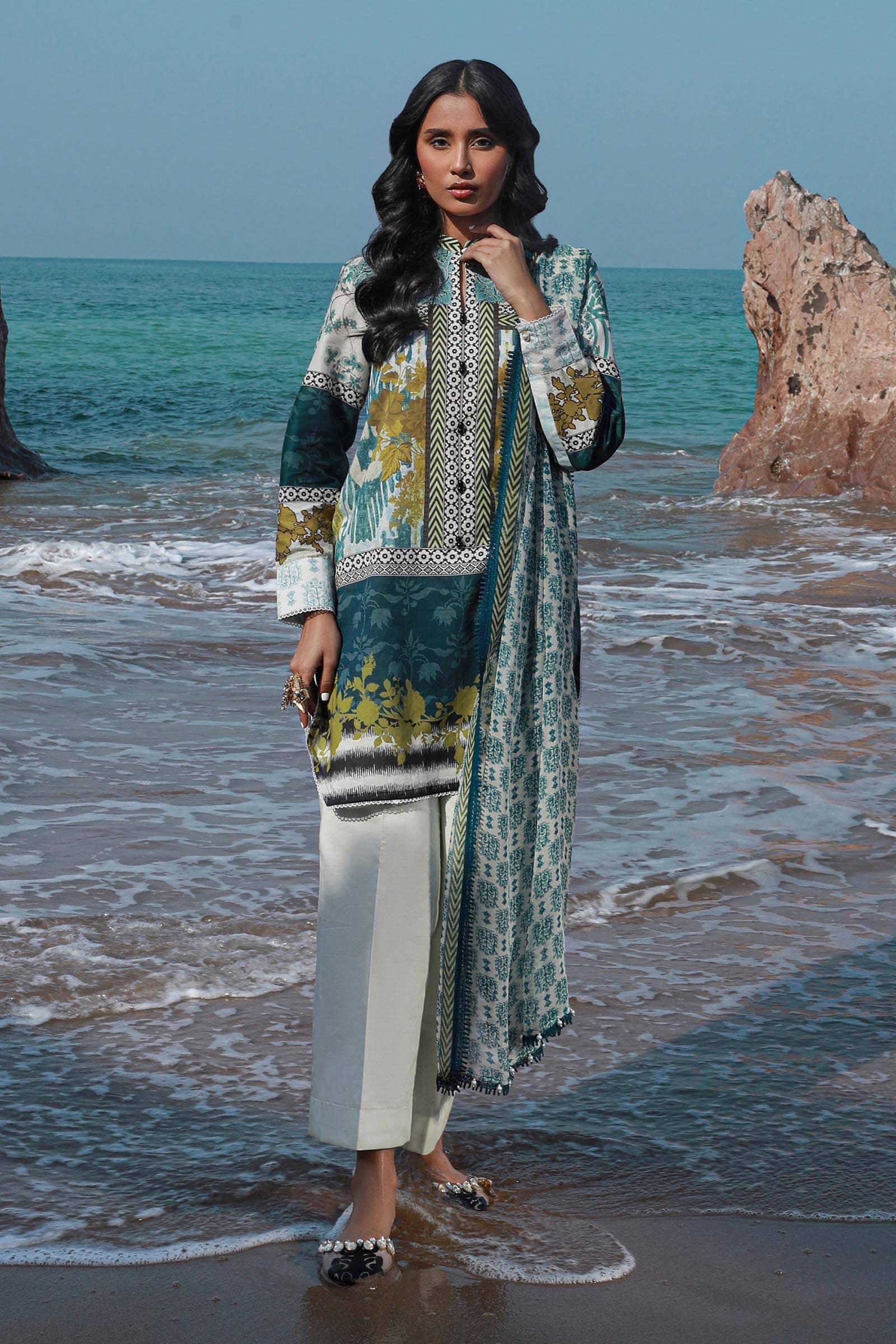 Sana Safinaz | Mahay Spring 24 | H241-015A-2I - by - Libasekhas UK - Registered Vendor of : Sana Safinaz - 100% Original Designer Dresss