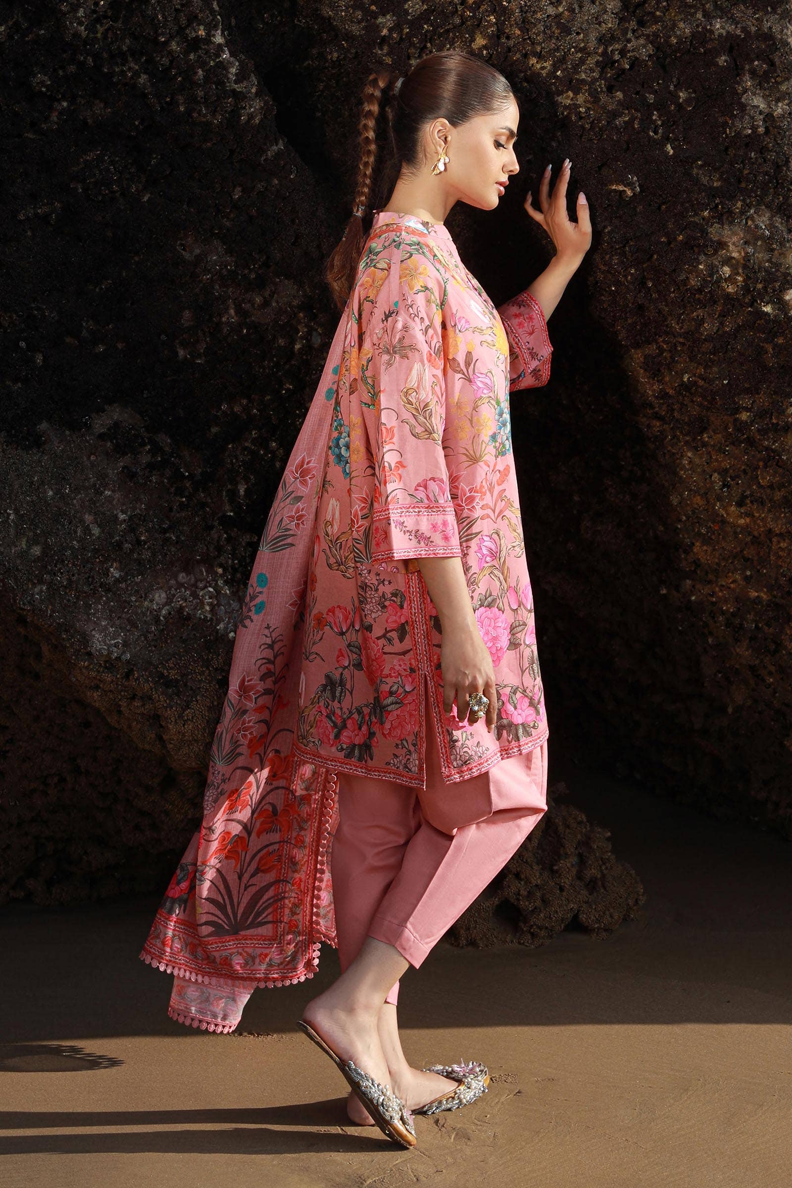 Sana Safinaz | Mahay Spring 24 | H241-019A-3CS - by - Libasekhas UK - Registered Vendor of : Sana Safinaz - 100% Original Designer Dresss