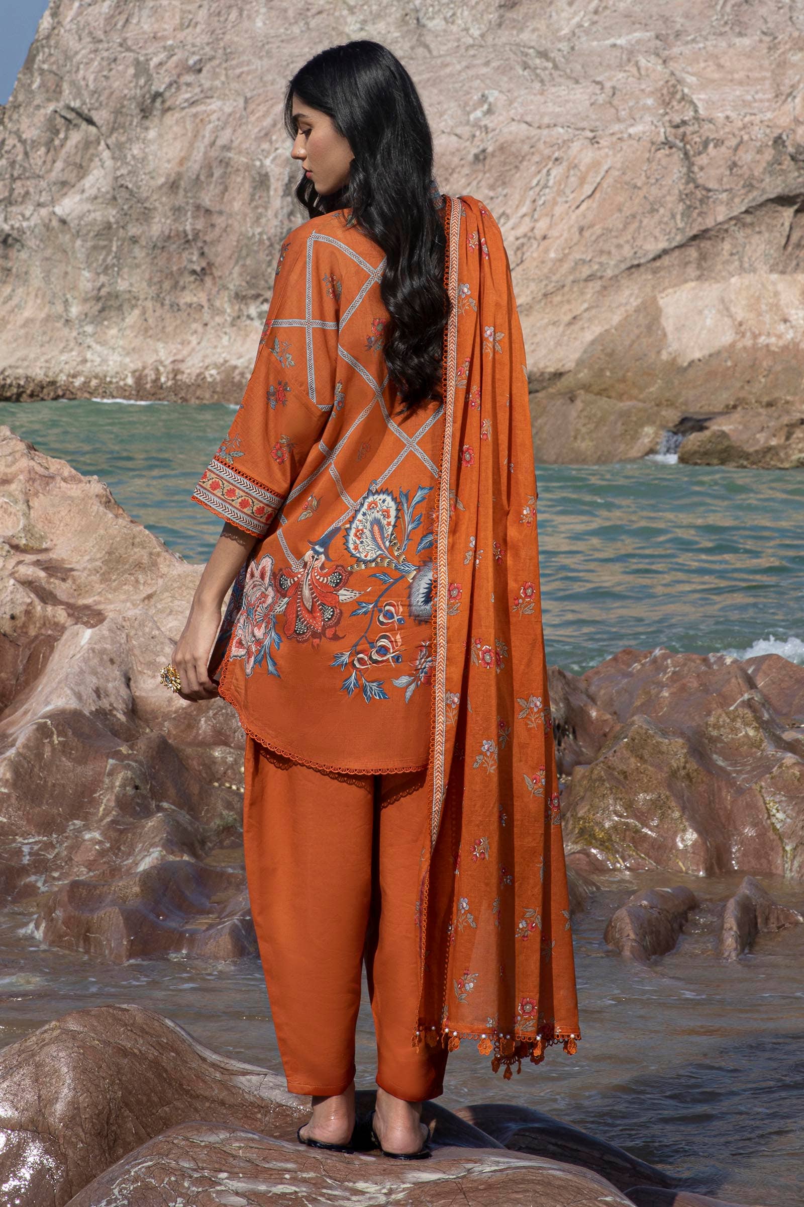 Sana Safinaz | Mahay Spring 24 | H241-020A-3CG - by - Libasekhas UK - Registered Vendor of : Sana Safinaz - 100% Original Designer Dresss