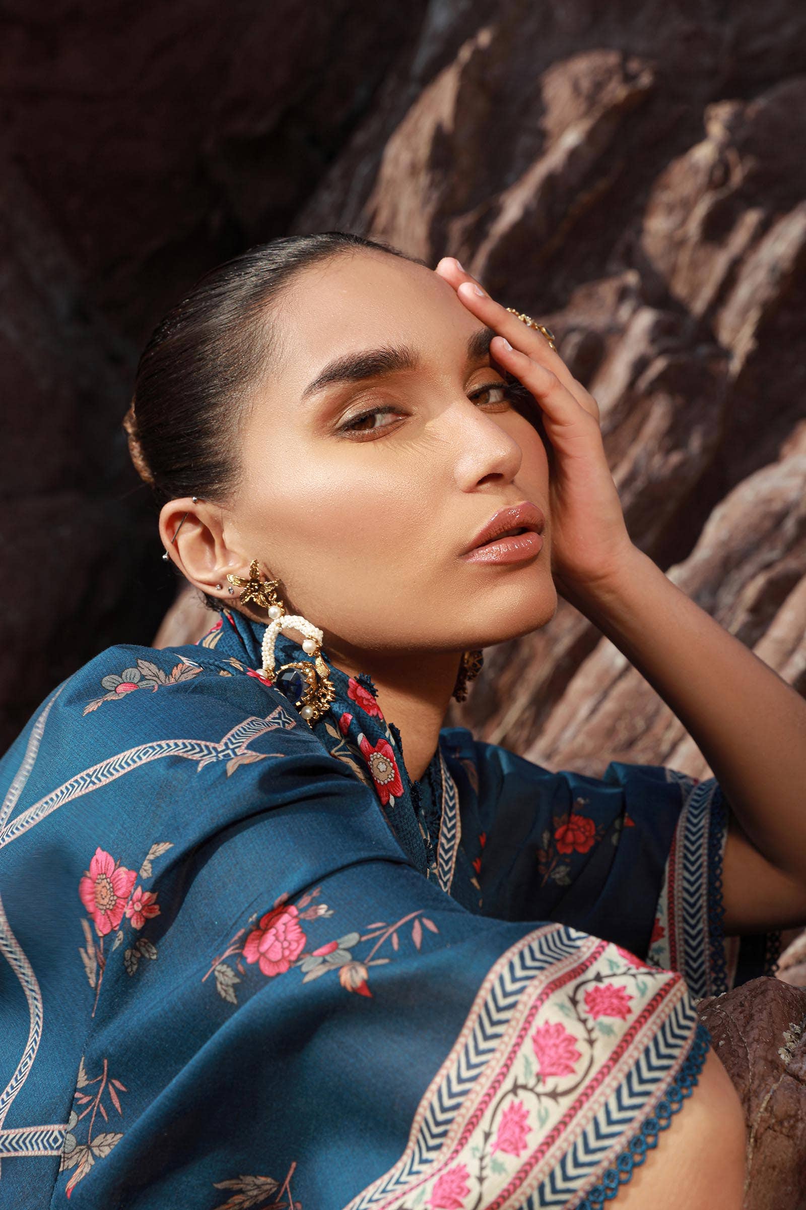 Sana Safinaz | Mahay Spring 24 | H241-020B-3CG - by - Libasekhas UK - Registered Vendor of : Sana Safinaz - 100% Original Designer Dresss