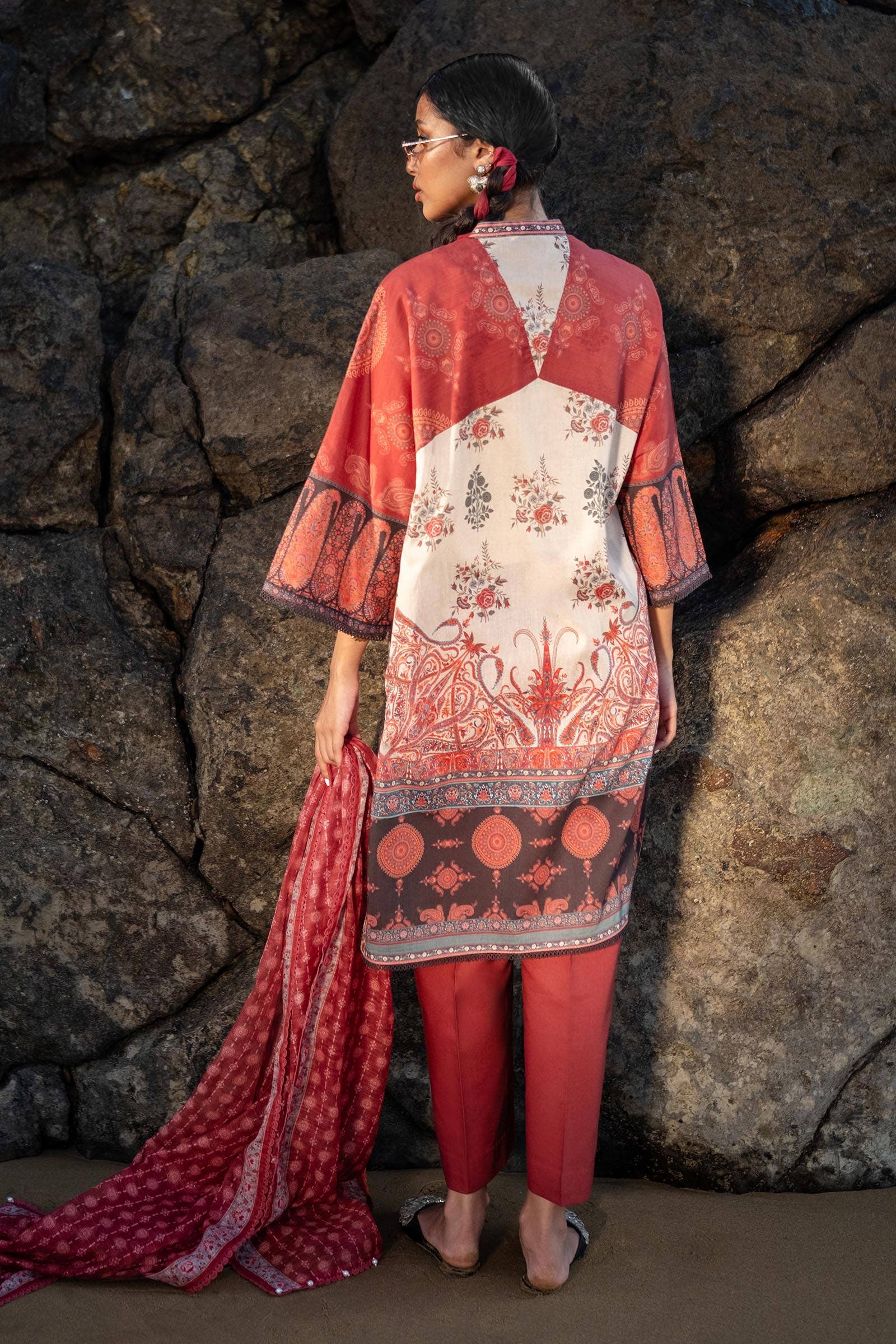 Sana Safinaz | Mahay Spring 24 | H241-021A-3DE - by - Libasekhas UK - Registered Vendor of : Sana Safinaz - 100% Original Designer Dresss
