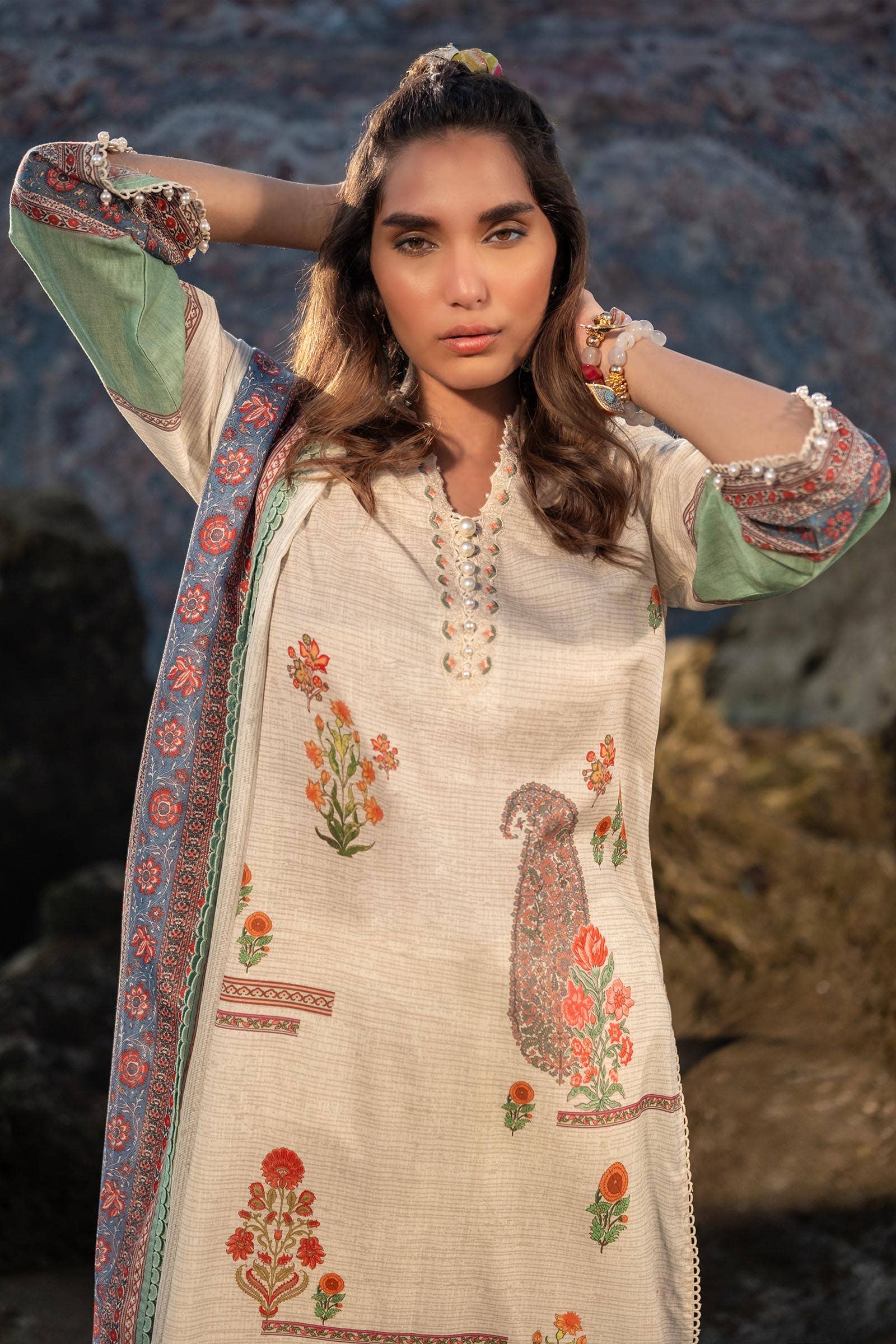 Sana Safinaz | Mahay Spring 24 | H241-022A-2BS - by - Libasekhas UK - Registered Vendor of : Sana Safinaz - 100% Original Designer Dresss