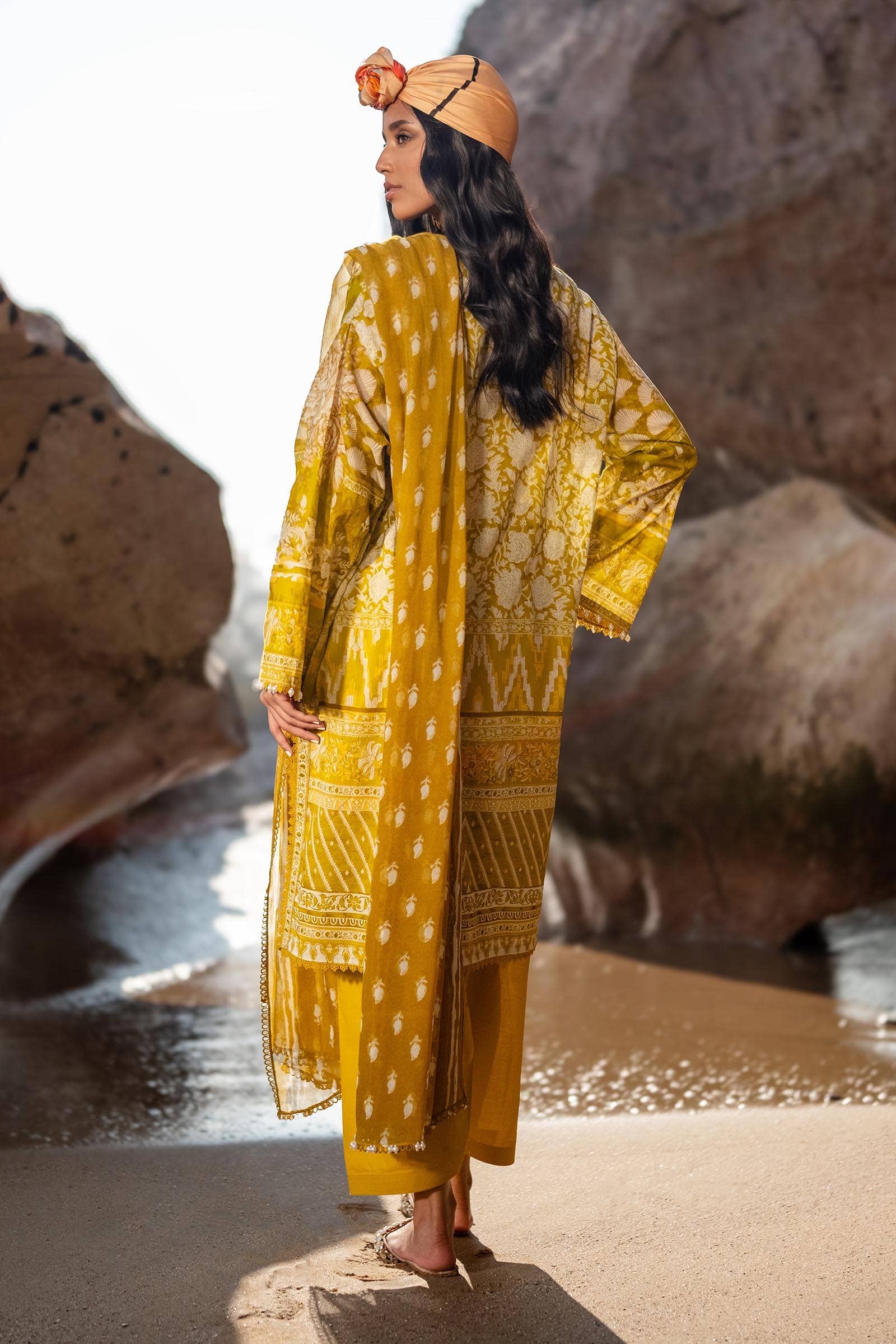 Sana Safinaz | Mahay Spring 24 | H241-005B-3CI - by - Libasekhas UK - Registered Vendor of : Sana Safinaz - 100% Original Designer Dresss