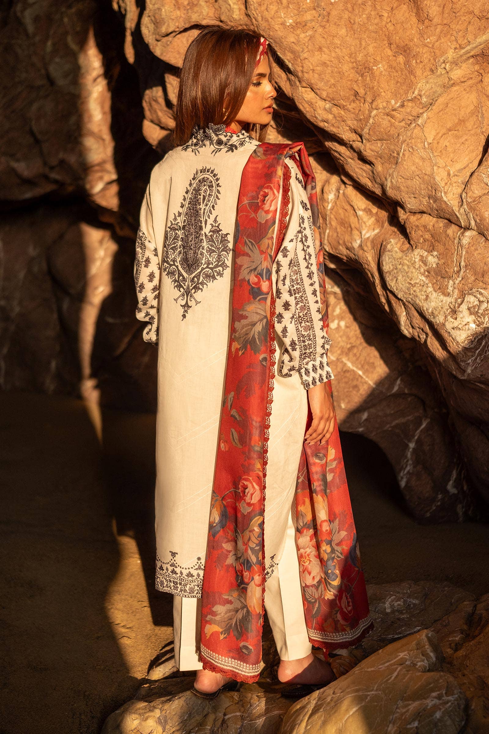 Sana Safinaz | Mahay Spring 24 | H241-006A-2BS - Libasekhas