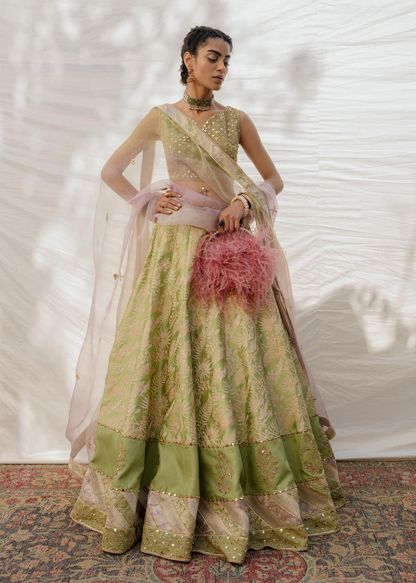 Mahgul | Eid Edit 2024 | Mirrored Screen - by - Libasekhas UK - Registered Vendor of : Mahgul - 100% Original Designer Dresss