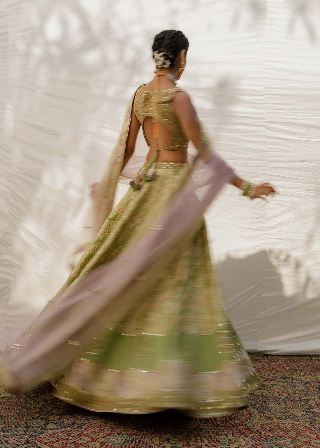 Mahgul | Eid Edit 2024 | Mirrored Screen - by - Libasekhas UK - Registered Vendor of : Mahgul - 100% Original Designer Dresss