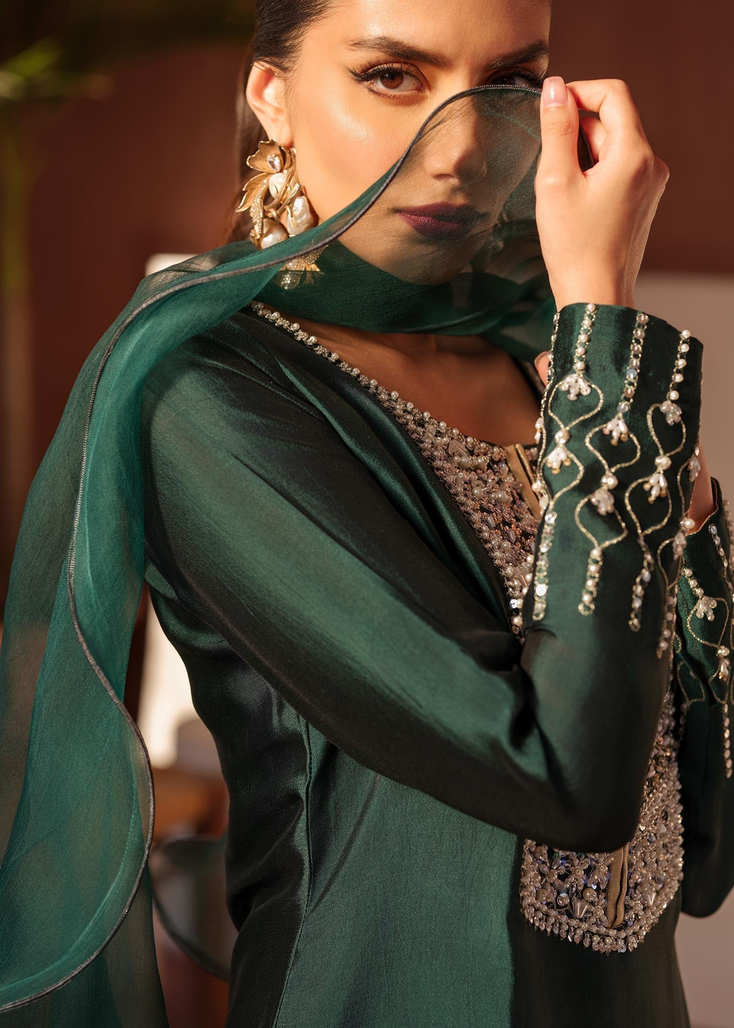 Mahum Asad | Raising The Bar | Icon - by - Libasekhas UK - Registered Vendor of : Mahum Asad - 100% Original Designer Dresss