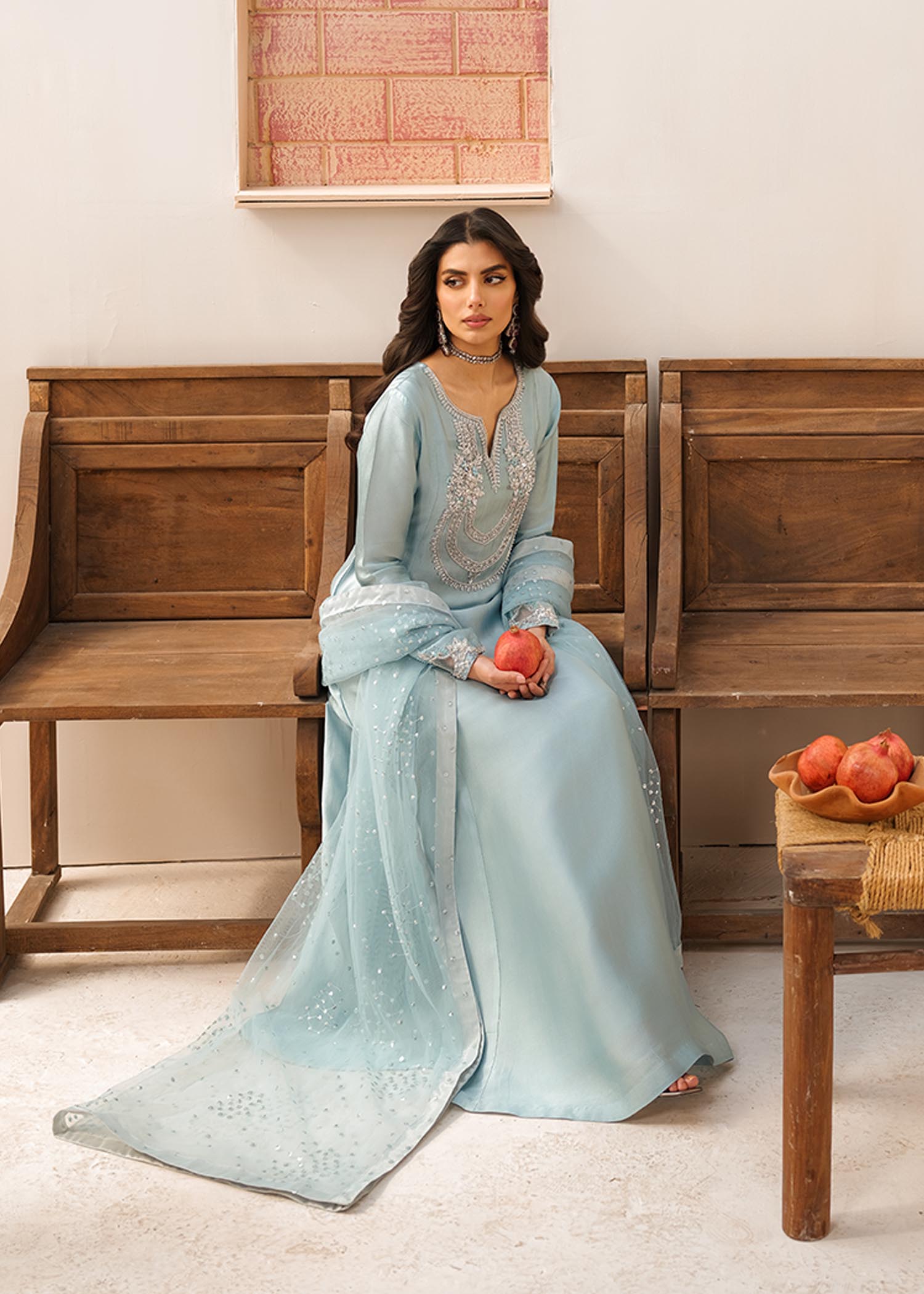Mahum Asad | Raising The Bar | Famous - by - Libasekhas UK - Registered Vendor of : Mahum Asad - 100% Original Designer Dresss