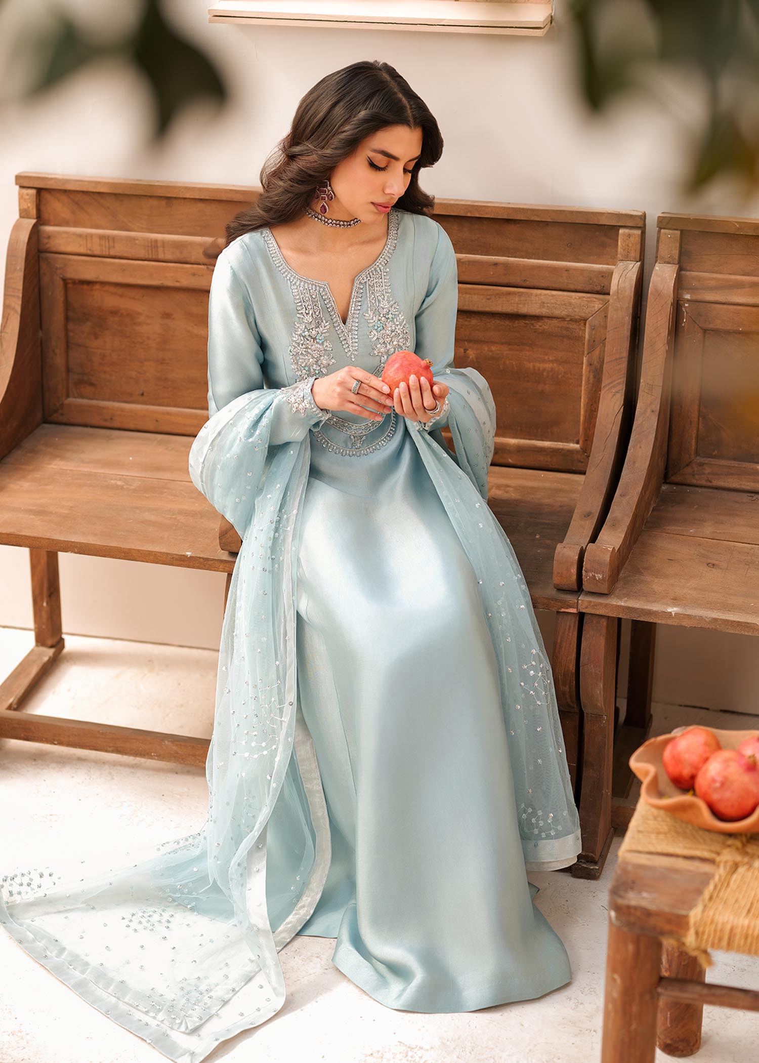 Mahum Asad | Raising The Bar | Famous - by - Libasekhas UK - Registered Vendor of : Mahum Asad - 100% Original Designer Dresss