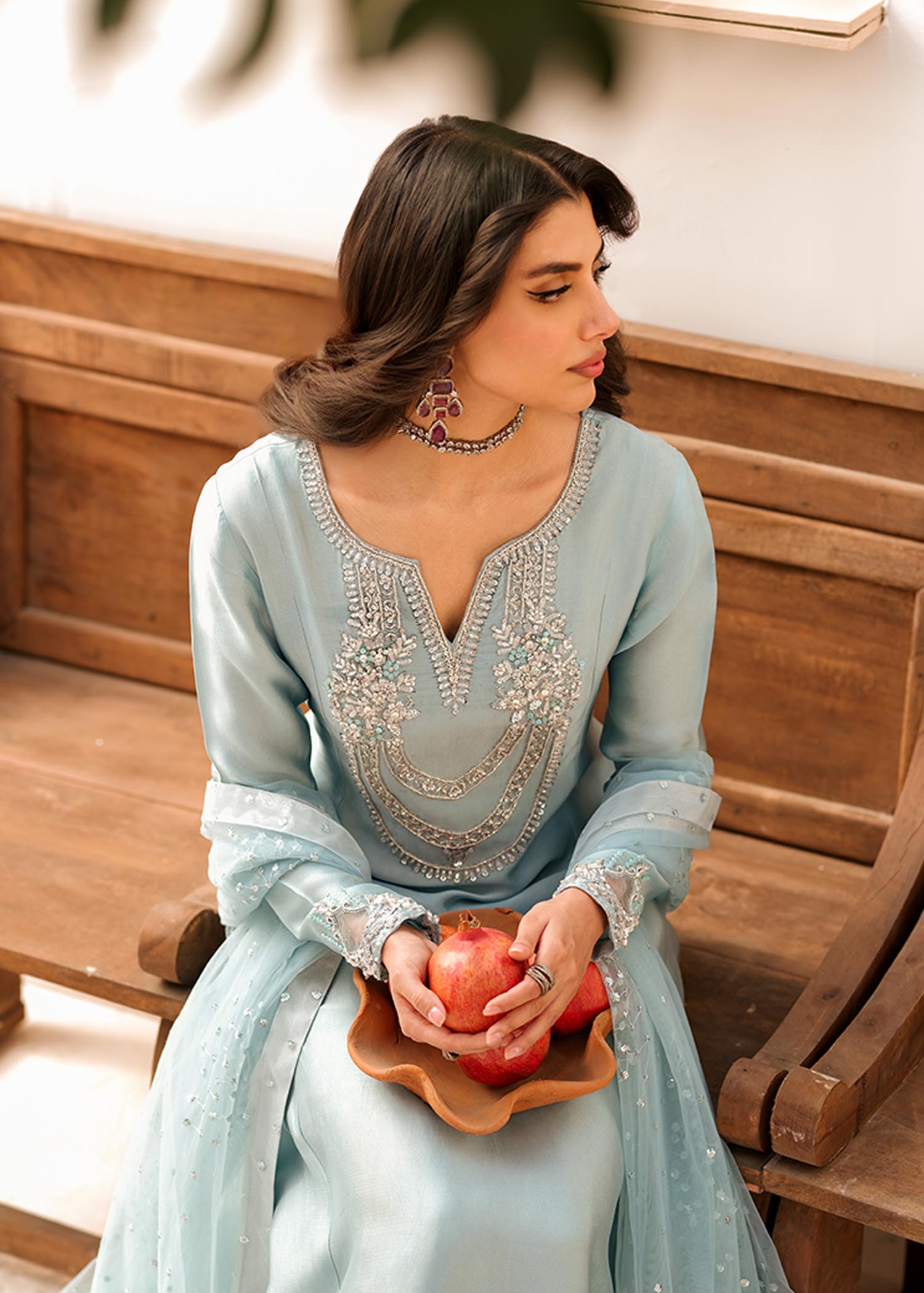 Mahum Asad | Raising The Bar | Famous - by - Libasekhas UK - Registered Vendor of : Mahum Asad - 100% Original Designer Dresss