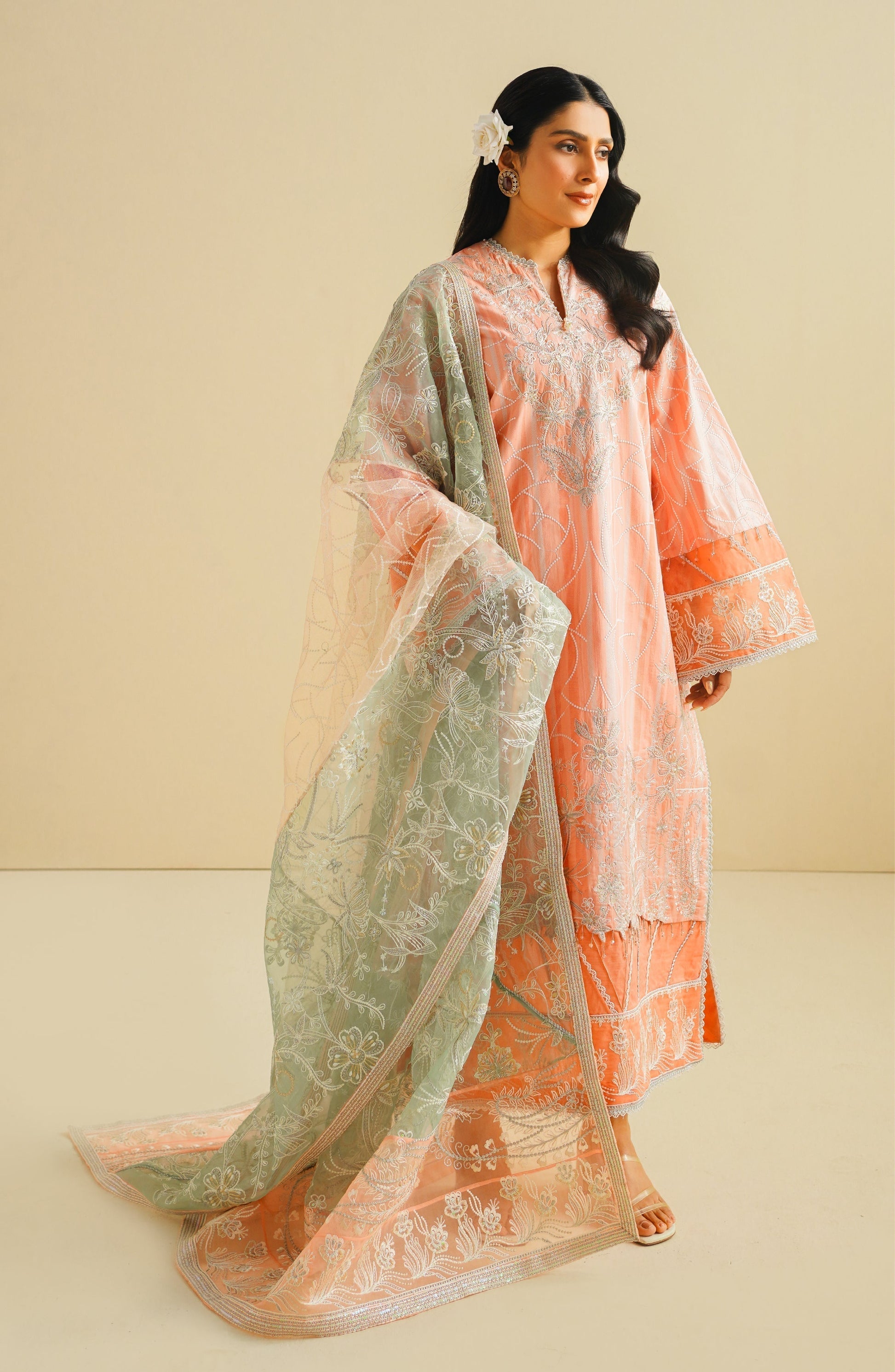 Maryum N Maria | Eid Luxury Lawn 24 | Aiza - by - Libasekhas UK - Registered Vendor of : Maryum N Maria - 100% Original Designer Dresss
