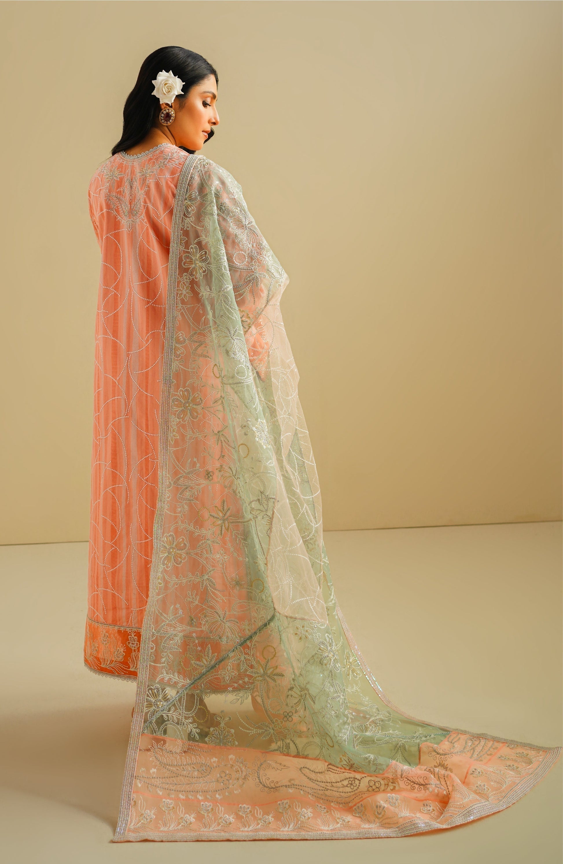 Maryum N Maria | Eid Luxury Lawn 24 | Aiza - by - Libasekhas UK - Registered Vendor of : Maryum N Maria - 100% Original Designer Dresss