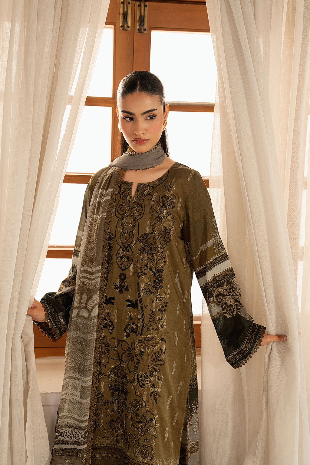 Ramsha | Mashal Luxury Lawn | L-1612 - by Libasekhas UK - Registered Vendor of : Ramsha - 100% Original Designer Dress