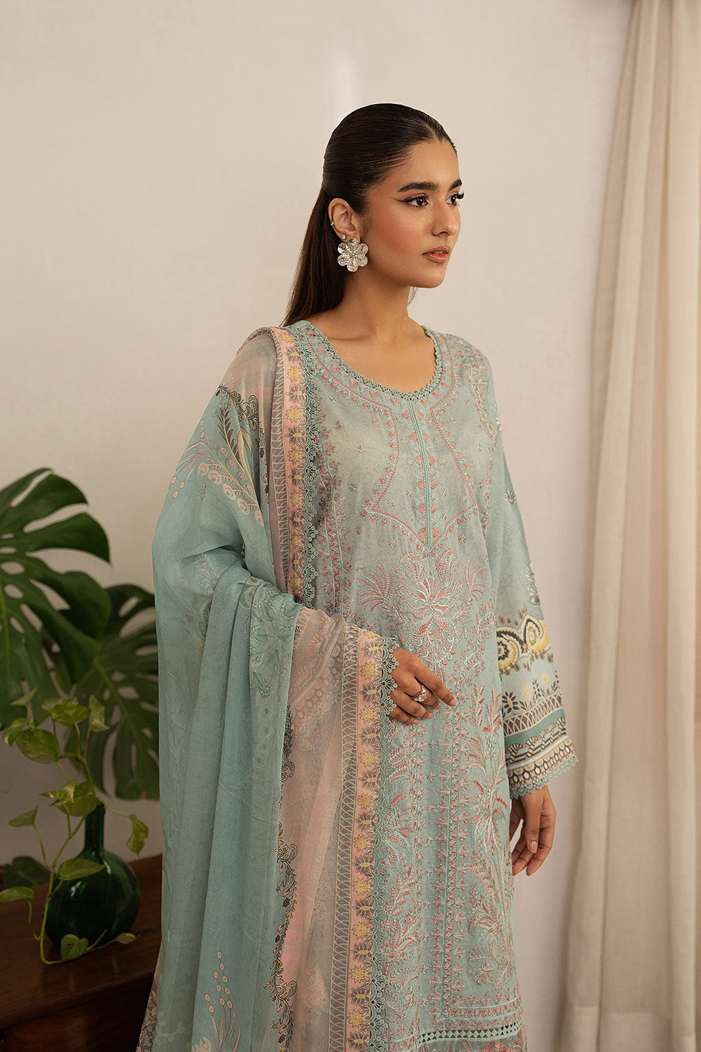 Ramsha | Mashal Luxury Lawn | L-1604 - by Libasekhas UK - Registered Vendor of : Ramsha - 100% Original Designer Dress
