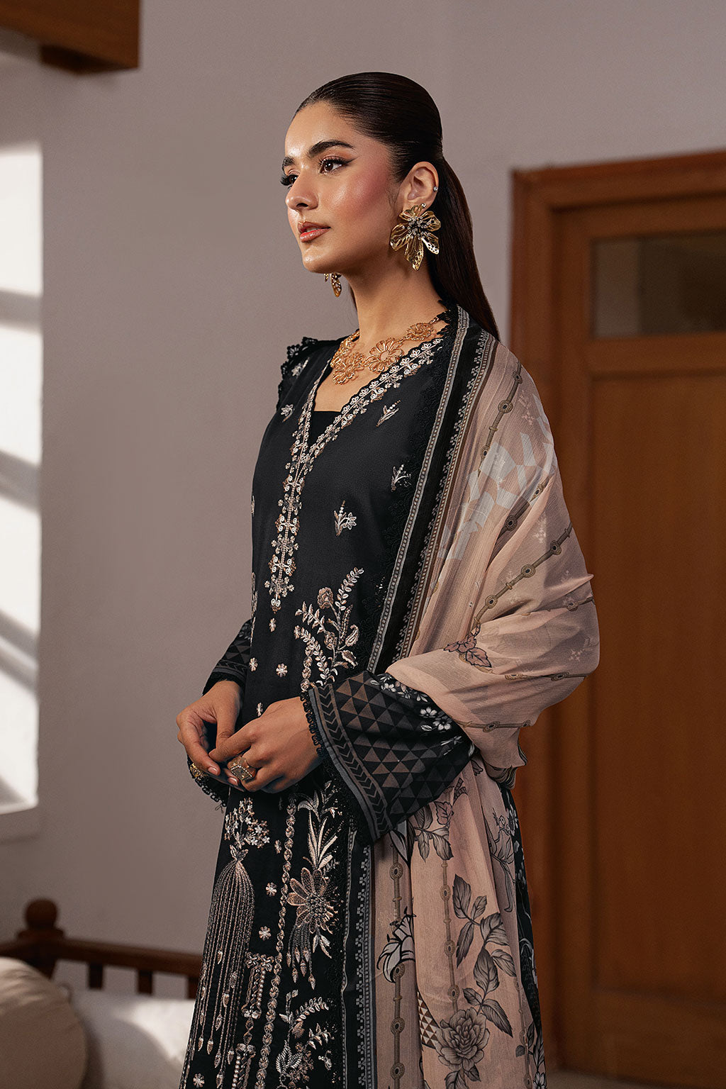 Ramsha | Mashal Luxury Lawn | L-1608 - by Libasekhas UK - Registered Vendor of : Ramsha - 100% Original Designer Dress
