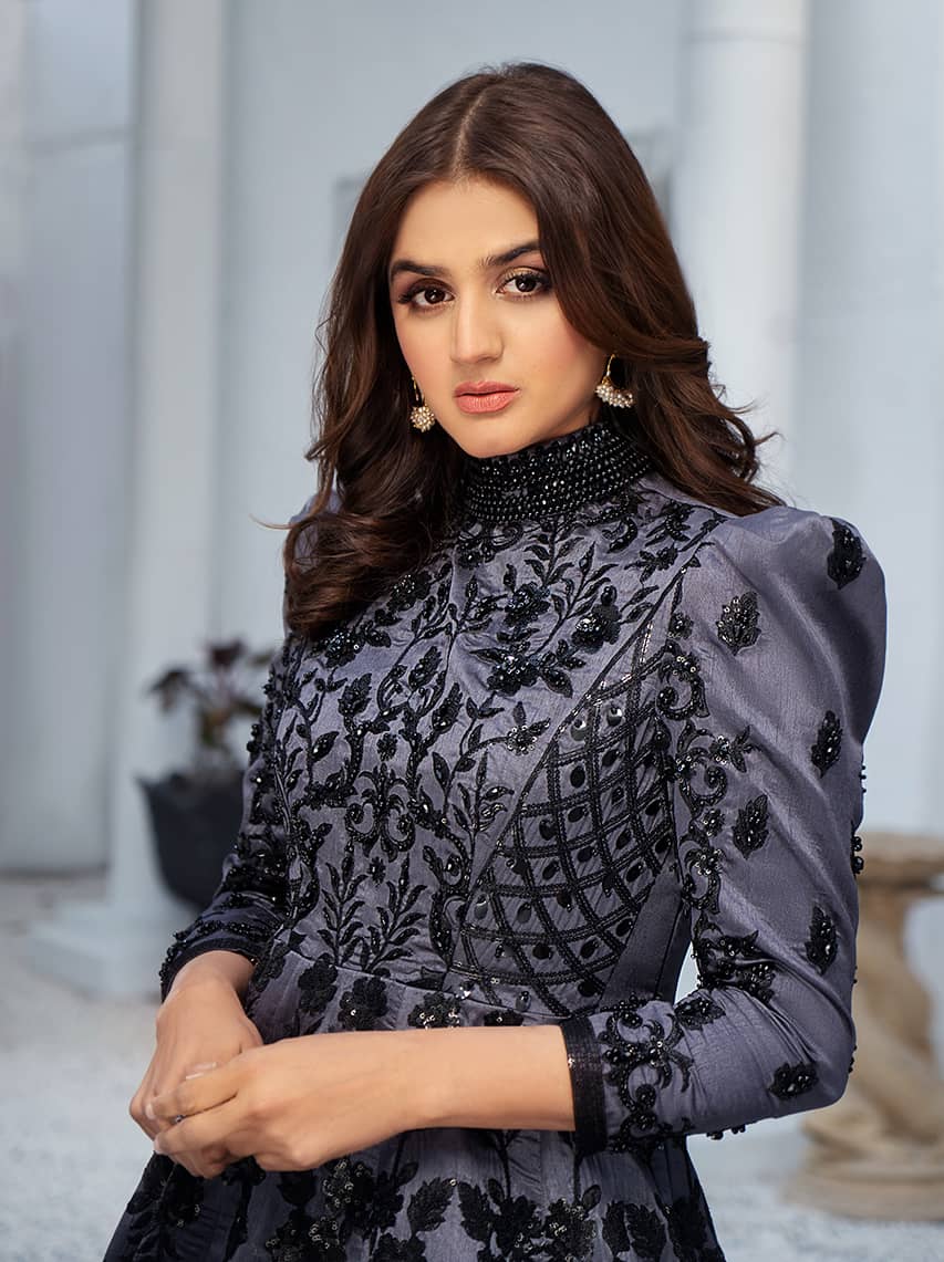 Waqas Shah | Malika E Jahan | Meeral - by - Libasekhas UK - Registered Vendor of : Waqas Shah - 100% Original Designer Dresss