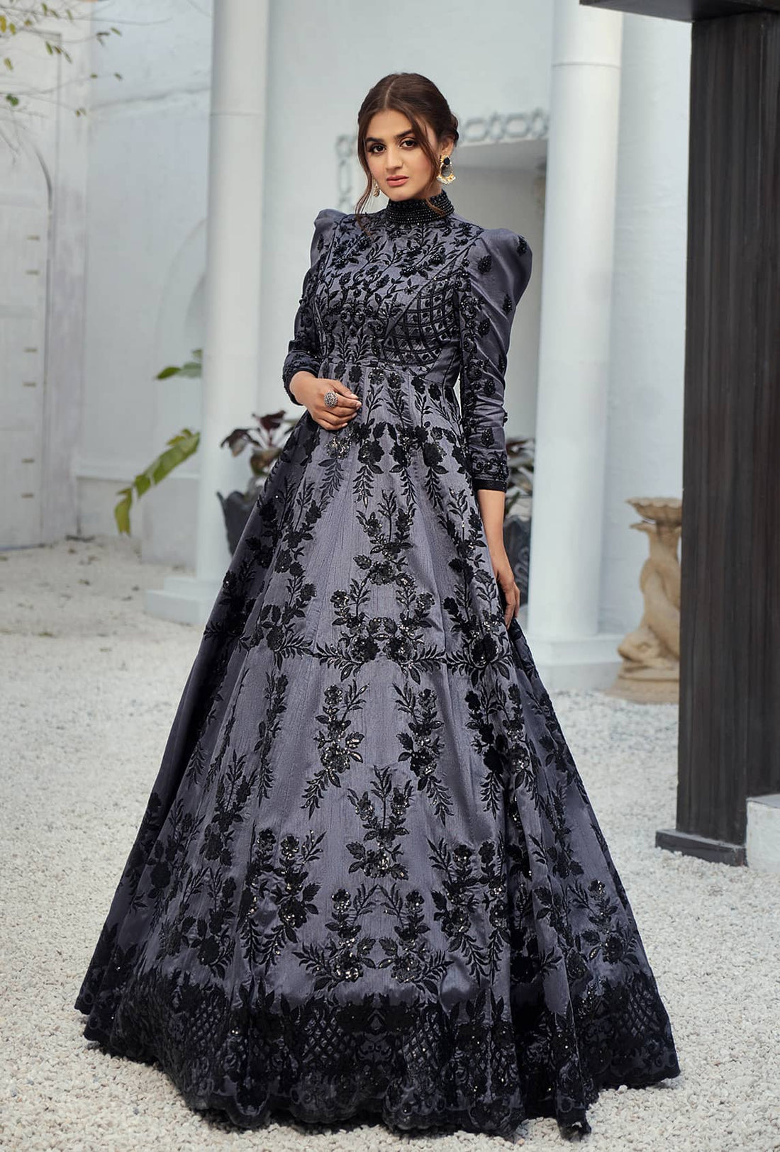 Waqas Shah | Malika E Jahan | Meeral - by - Libasekhas UK - Registered Vendor of : Waqas Shah - 100% Original Designer Dresss