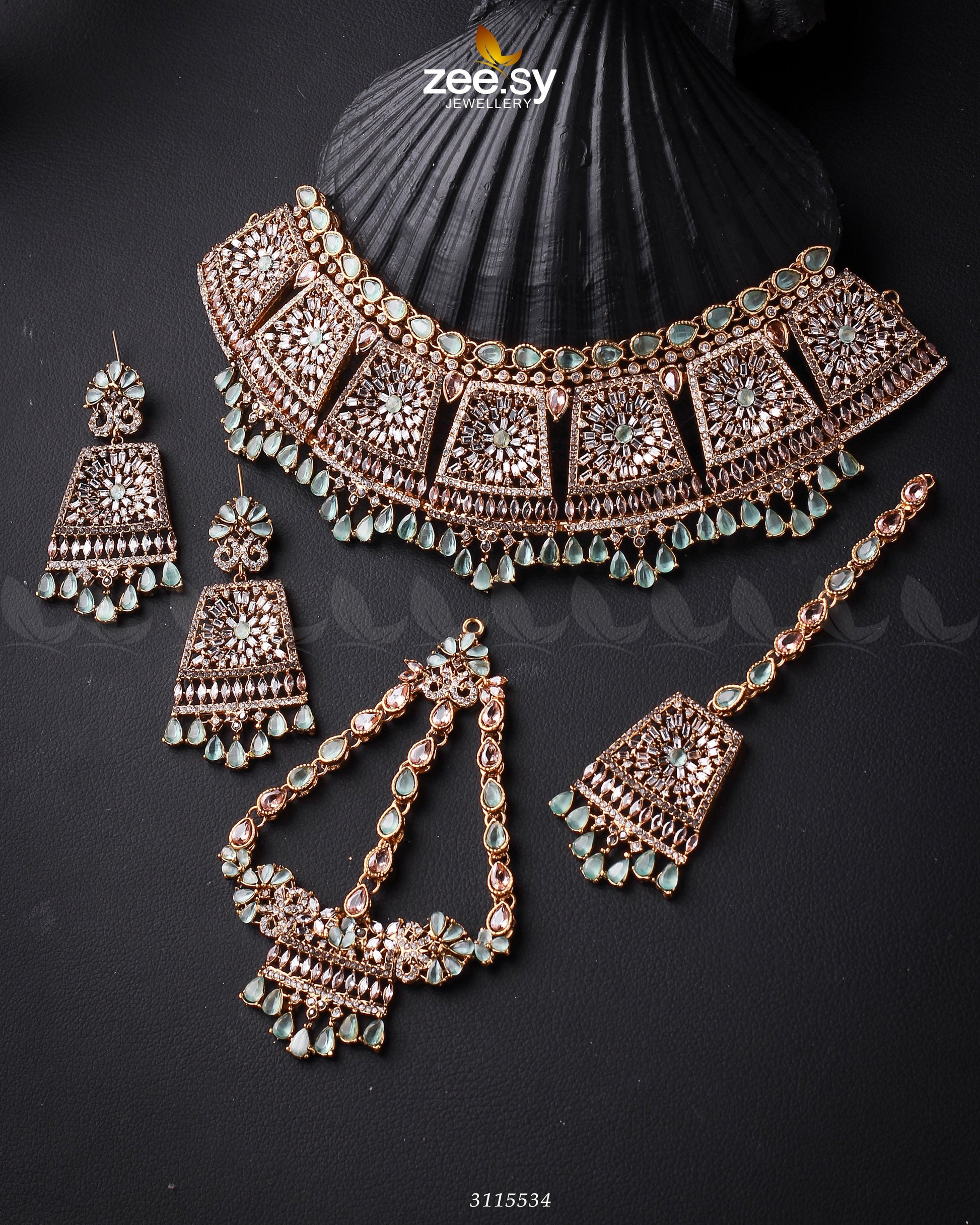Royal Bridal Set - by - Libasekhas UK - Registered Vendor of : Zeesy - 100% Original Designer Dresss