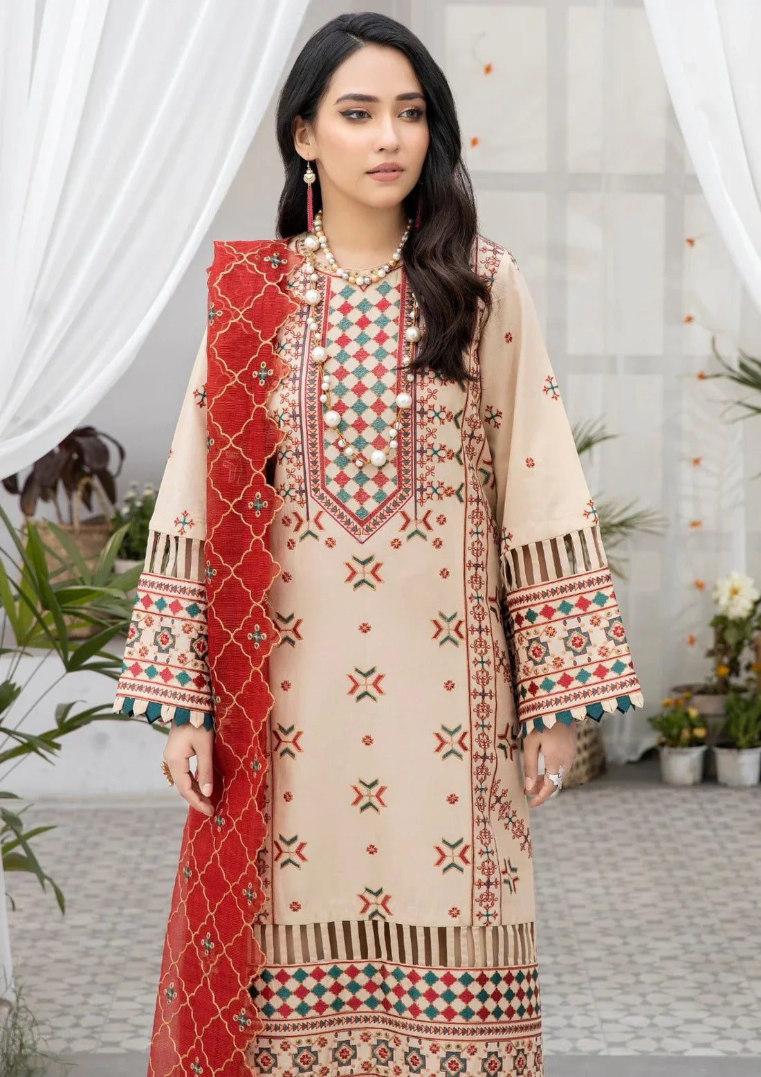 Mohagni | Muntazir Luxury Lawn 24 | AM-15 - Libasekhas