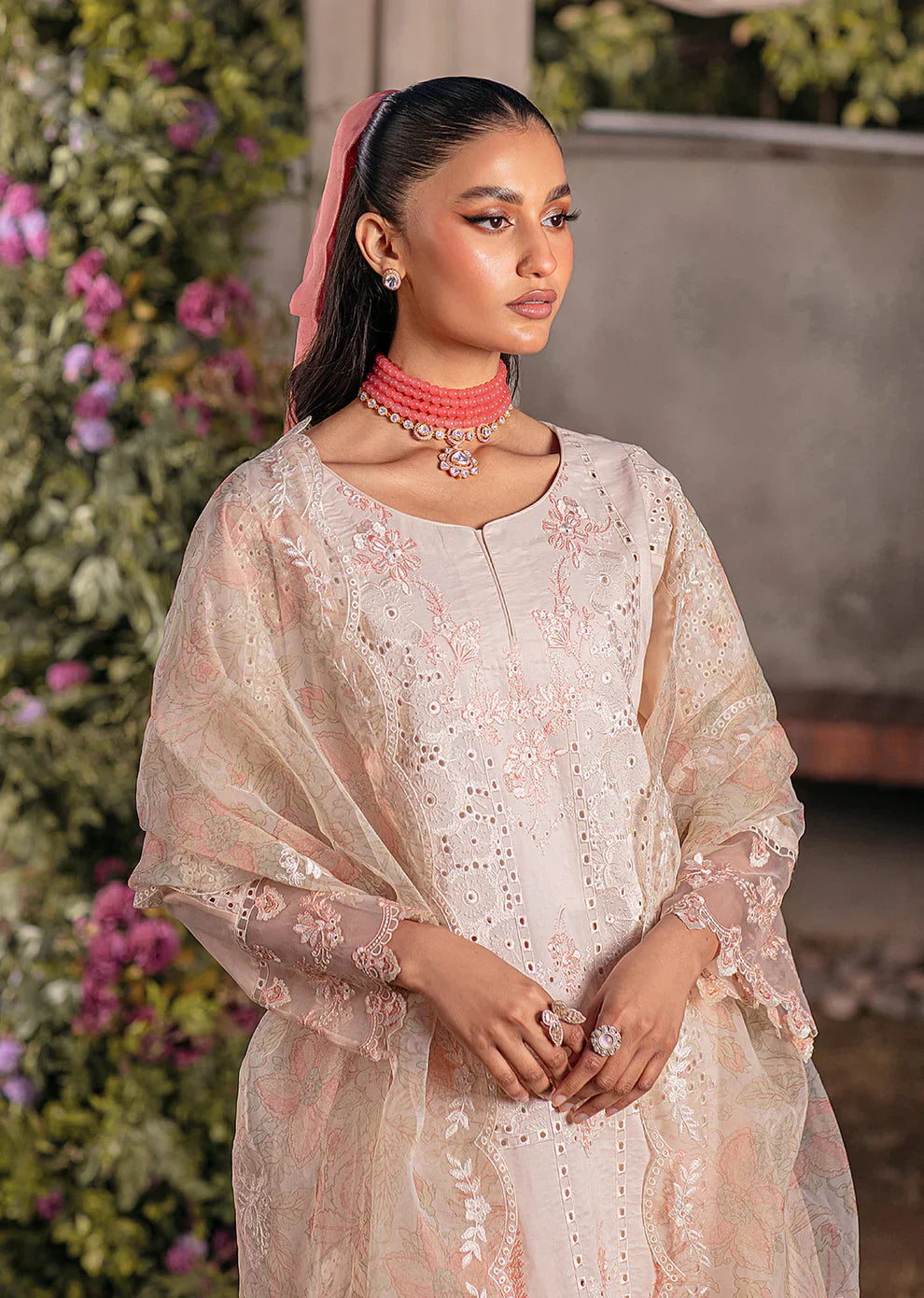 Mohagni | Muntazir Luxury Lawn 24 | CM-04 - Libasekhas