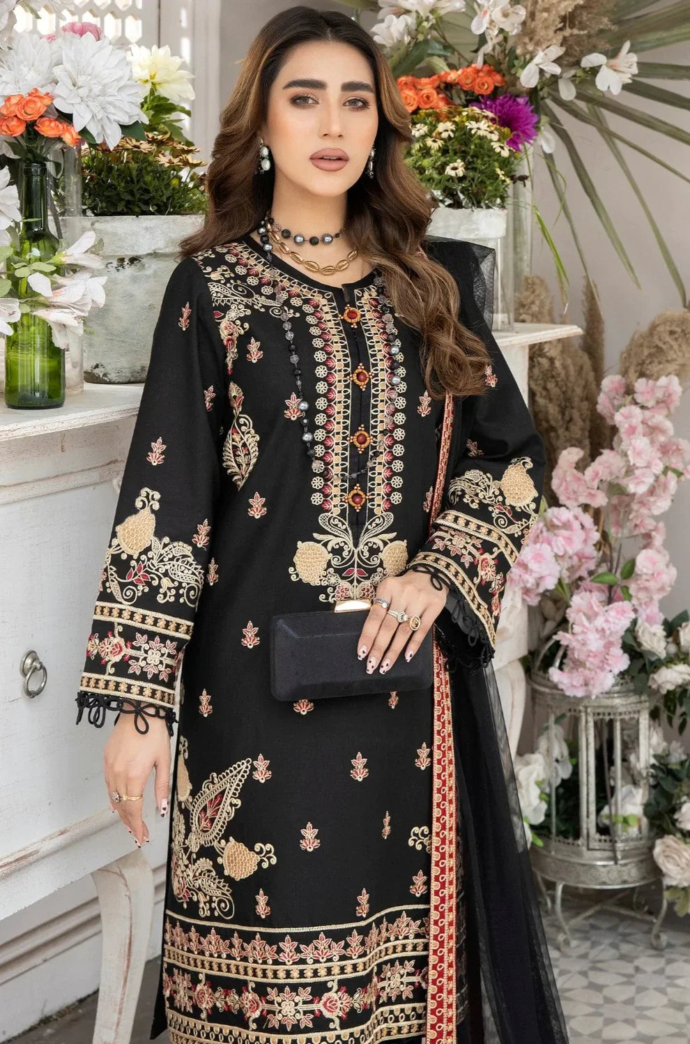 Mohagni | Muntazir Luxury Lawn 24 | AM-05 - Libasekhas