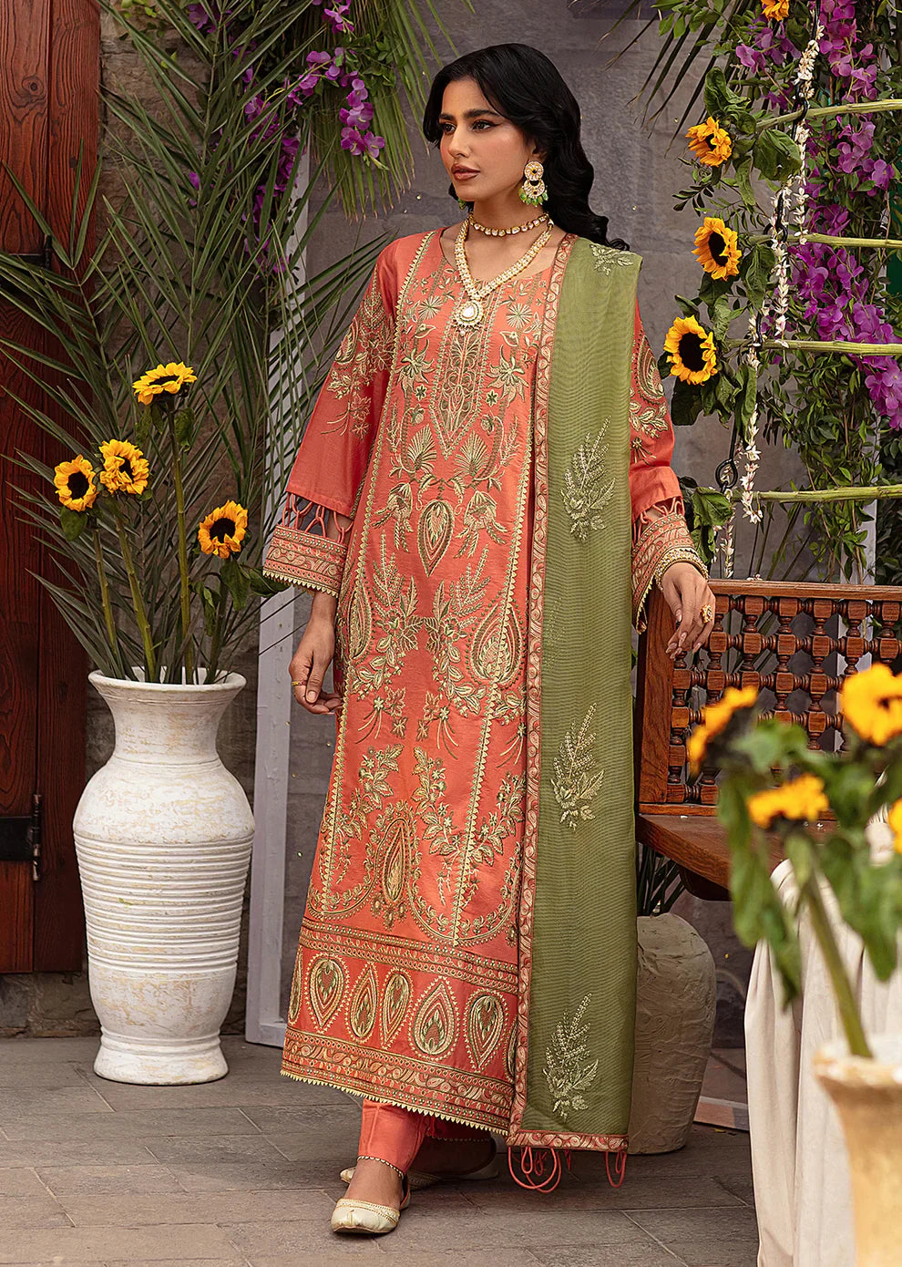 Mohagni | Muntazir Luxury Lawn 24 | CM-09 - Libasekhas