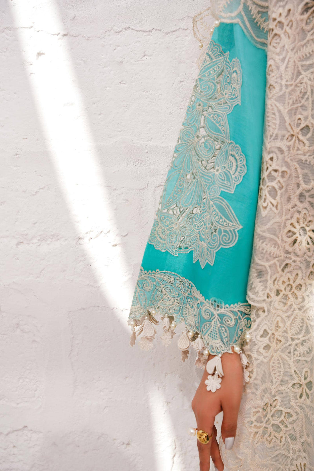 Sana Safinaz | Muzlin Spring 24 | M241-017B-CW - Libasekhas