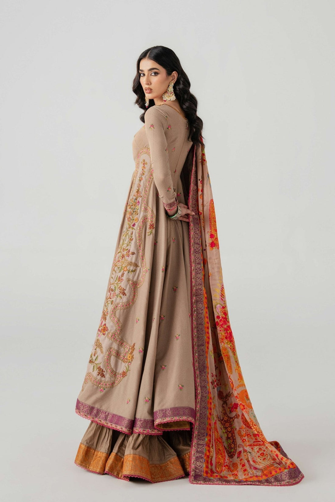 Fahad Hussayn | Jalsa Ghar | Naghz beg - by - Libasekhas UK - Registered Vendor of : Fahad Hussayn - 100% Original Designer Dresss
