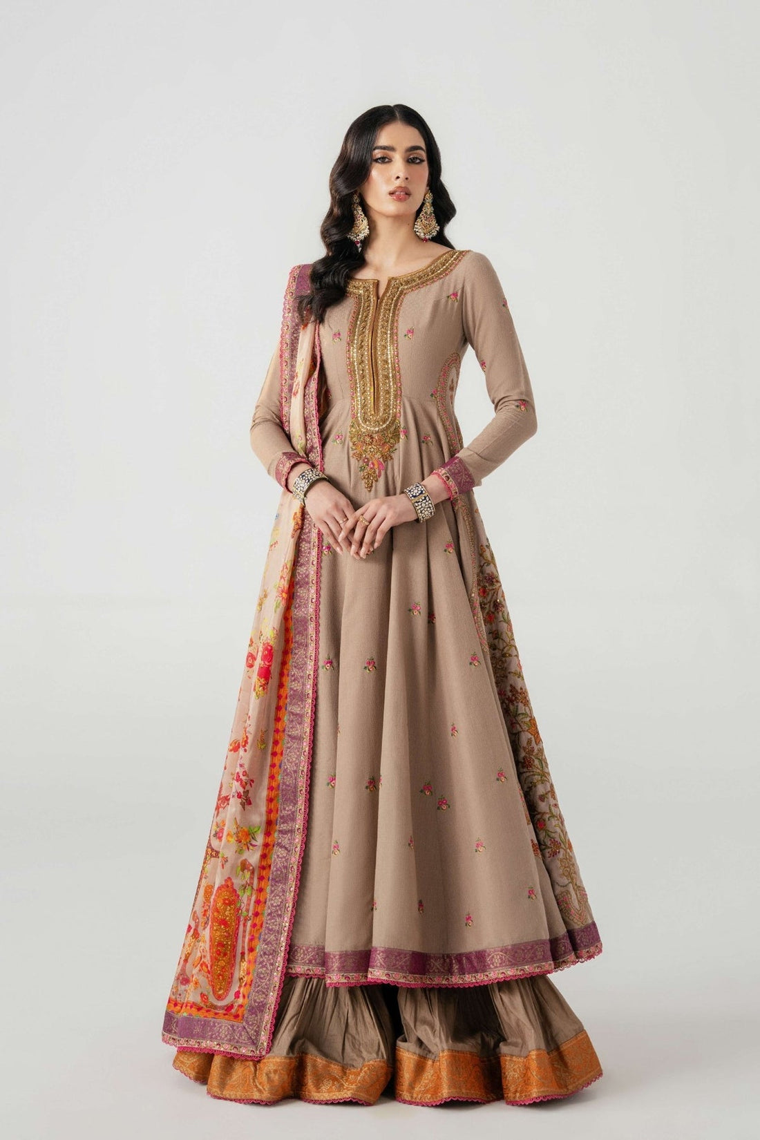 Fahad Hussayn | Jalsa Ghar | Naghz beg - by - Libasekhas UK - Registered Vendor of : Fahad Hussayn - 100% Original Designer Dresss