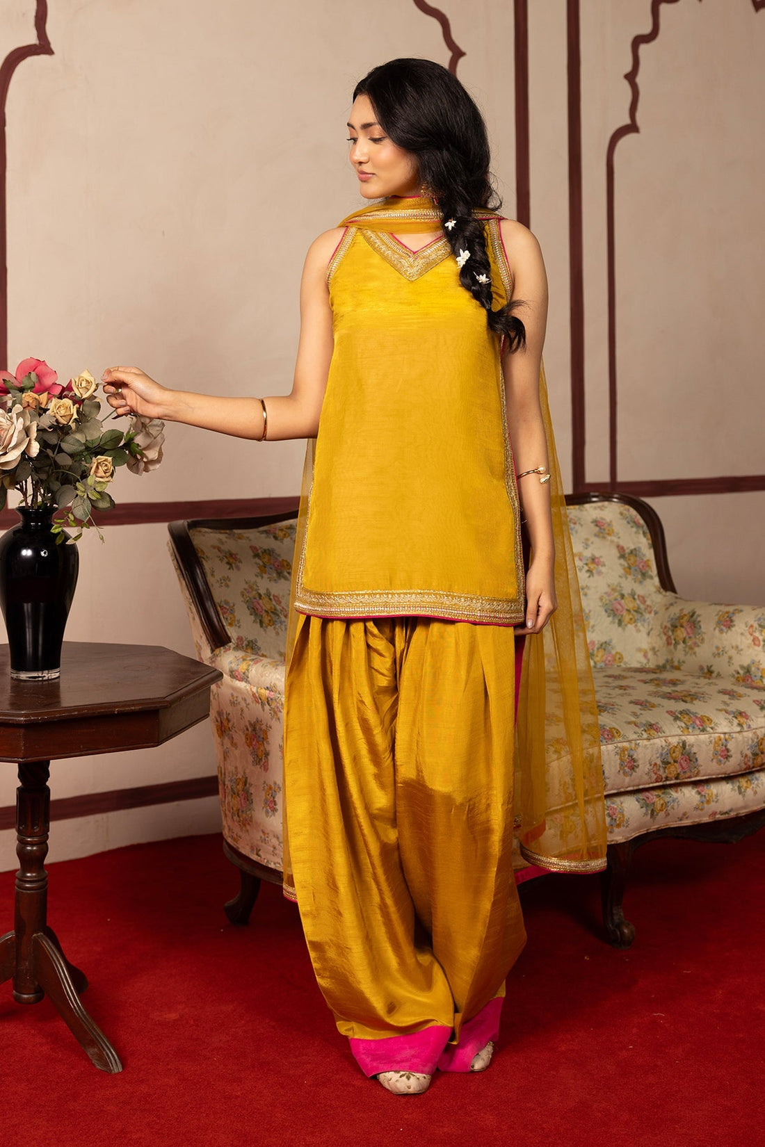 Erum Khan | Intezar e Eid | Naqsh - by Libasekhas UK - Registered Vendor of : Erum Khan - 100% Original Designer Dress