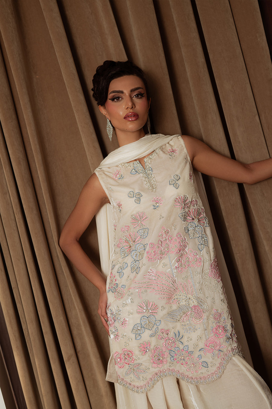 Saira Rizwan | Velvet Pret 25 | NARGIS-SRVP25-07 - by Libasekhas UK - Registered Vendor of : Saira Rizwan - 100% Original Designer Dress