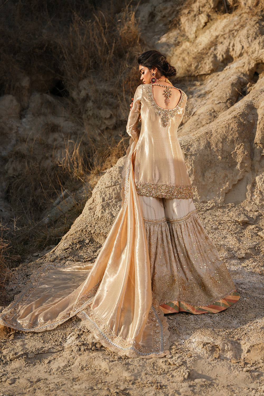 Nilofer Shahid | Verve Summer 24 | Zahria  Verve SS 24 - by - Libasekhas UK - Registered Vendor of : Nilofer Shahid - 100% Original Designer Dresss