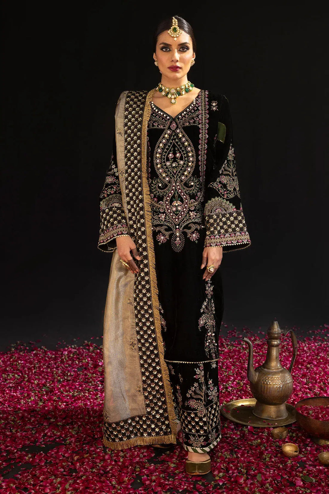 Nureh | Maya Velvet 23 | Morbagh - by - Libasekhas UK - Registered Vendor of : Nureh - 100% Original Designer Dresss