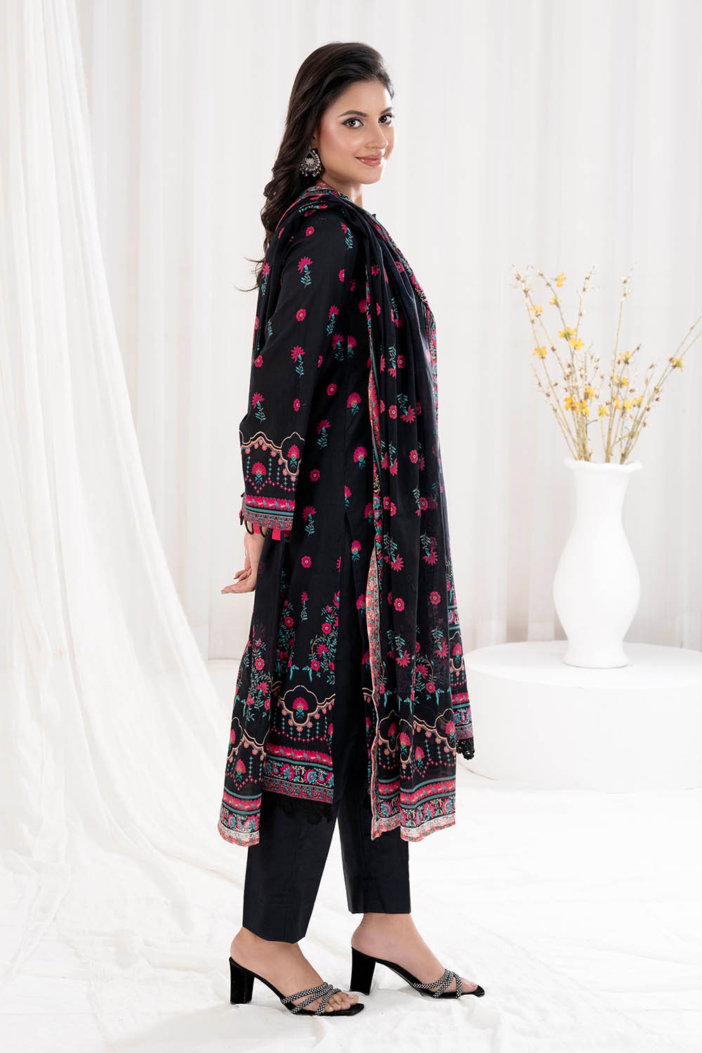 Gul Ahmed | Summer Special 25 | CLP-52213 - by - Libasekhas UK - Registered Vendor of : Gul Ahmed - 100% Original Designer Dresss