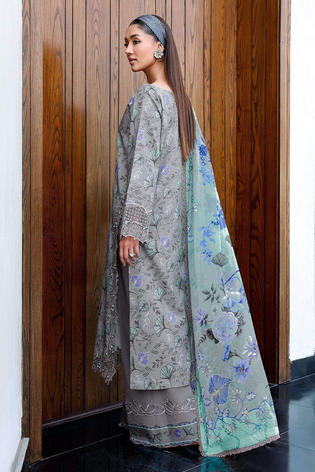 Ramsha | Rangrez Lawn Collection | N-901 - by Libasekhas UK - Registered Vendor of : Ramsha - 100% Original Designer Dress