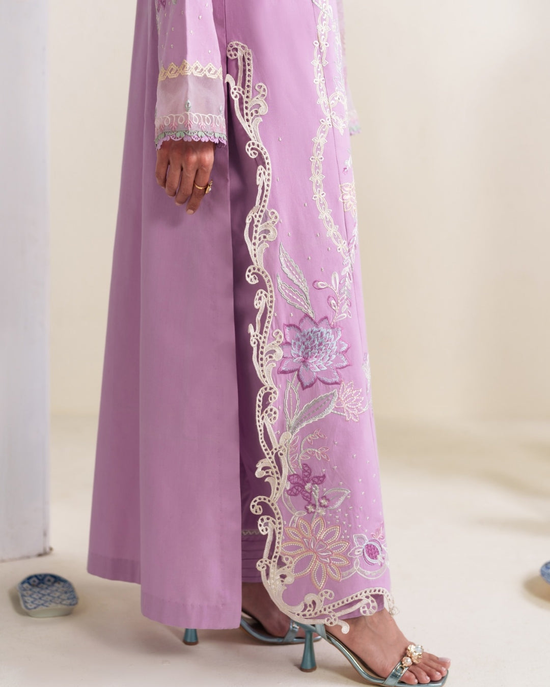 Neeshay | Whispers of Summer Luxury Lawn | EVIE - by Libasekhas - Registered Vendor of : Neeshay - 100% Original Designer Dress