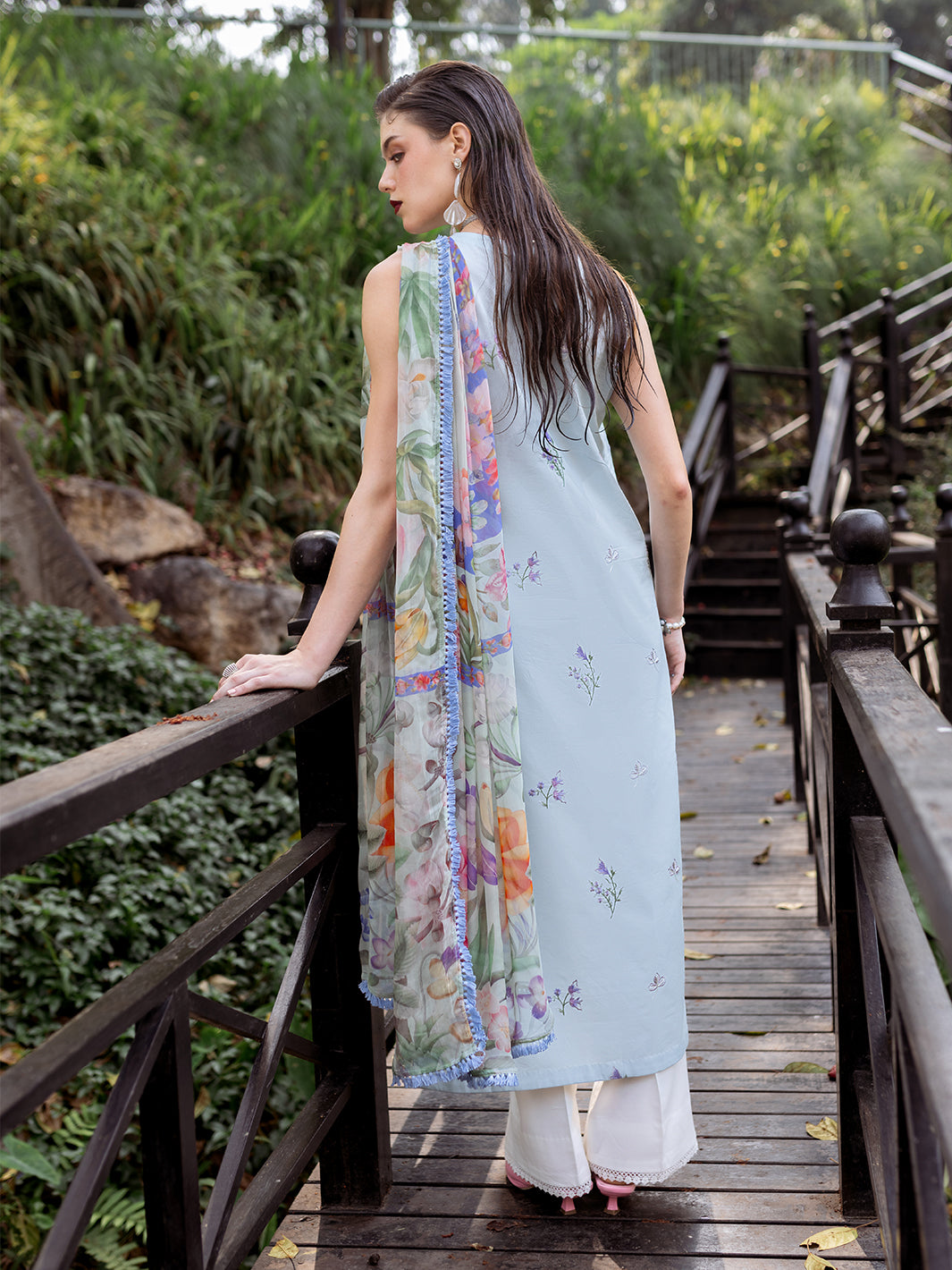 Roheenaz | Dahlia Embroidered Lawn 24 | Daisy - by - Libasekhas UK - Registered Vendor of : Roheenaz - 100% Original Designer Dresss