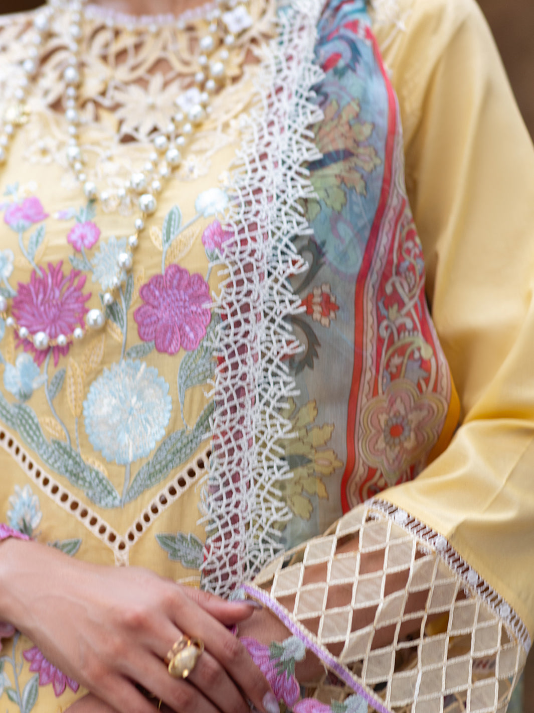 Roheenaz | Dahlia Embroidered Lawn 24 | Daffodil - by - Libasekhas UK - Registered Vendor of : Roheenaz - 100% Original Designer Dresss