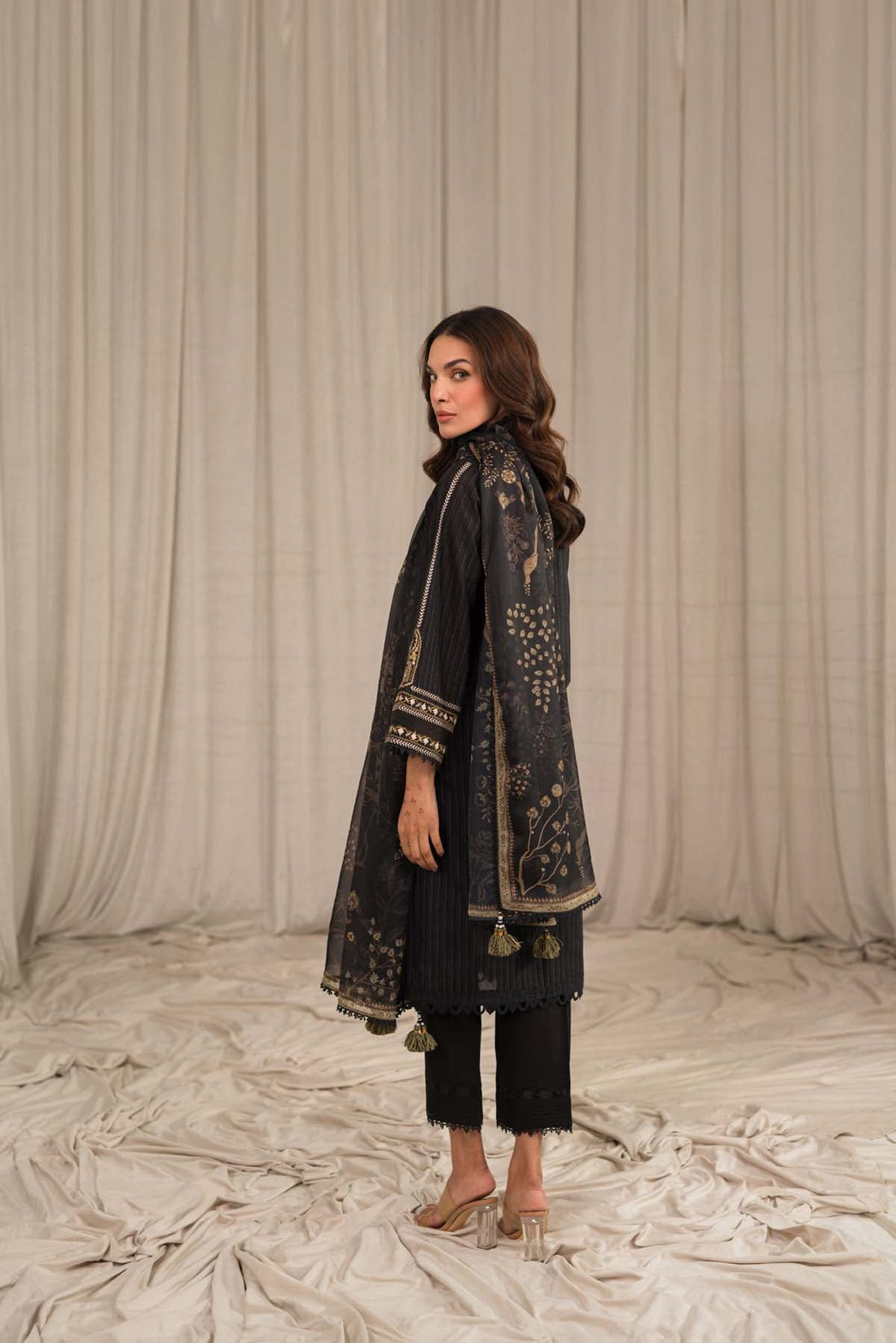 Sahar | Mirage Spring Luxury 24 | Textured Lawn 3 Piece (Embroidered) - by - Libasekhas UK - Registered Vendor of : Sahar - 100% Original Designer Dresss