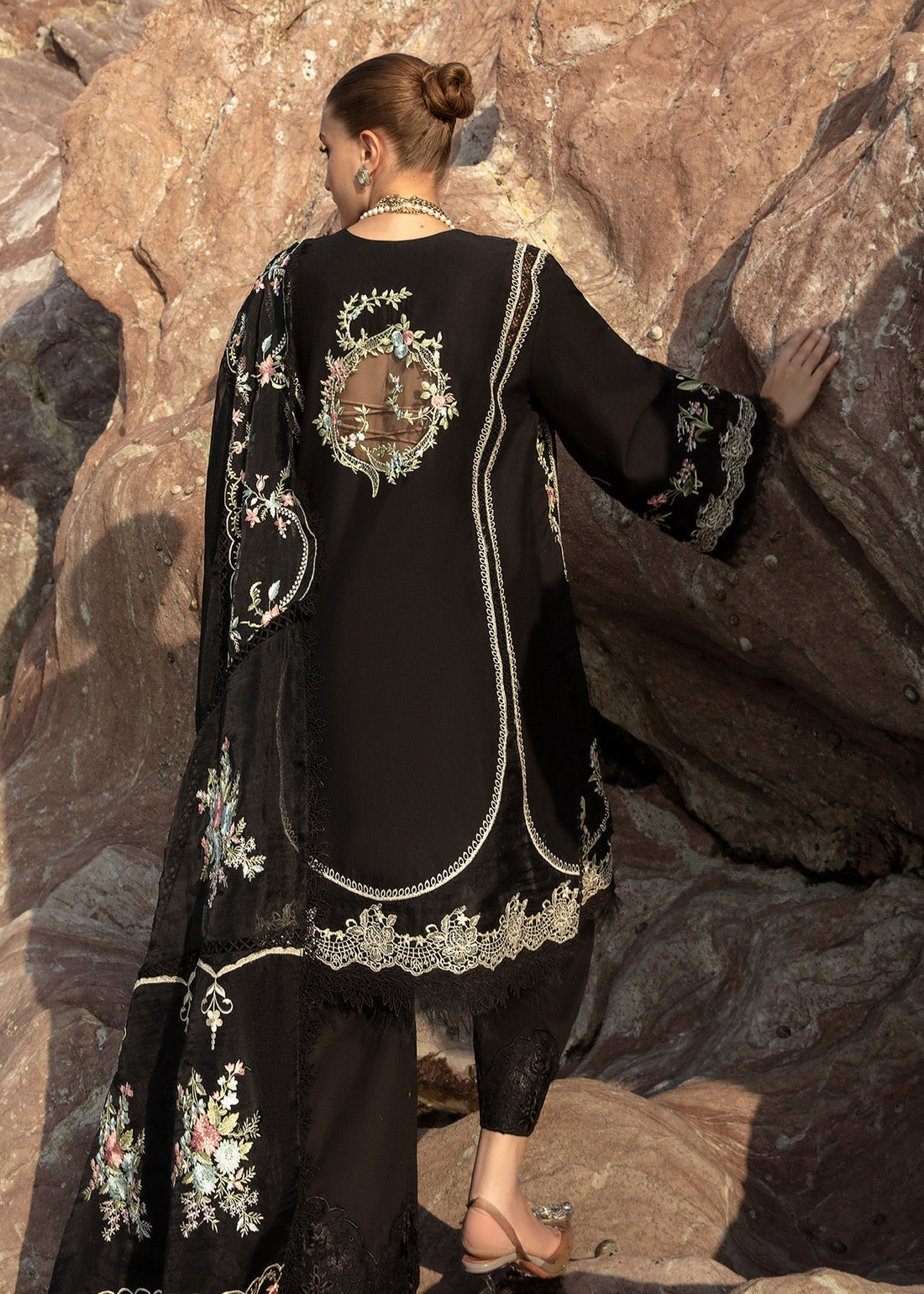 Crimson | Lawn 24 | Lolita - Onyx - Luxury -  Libasekhas