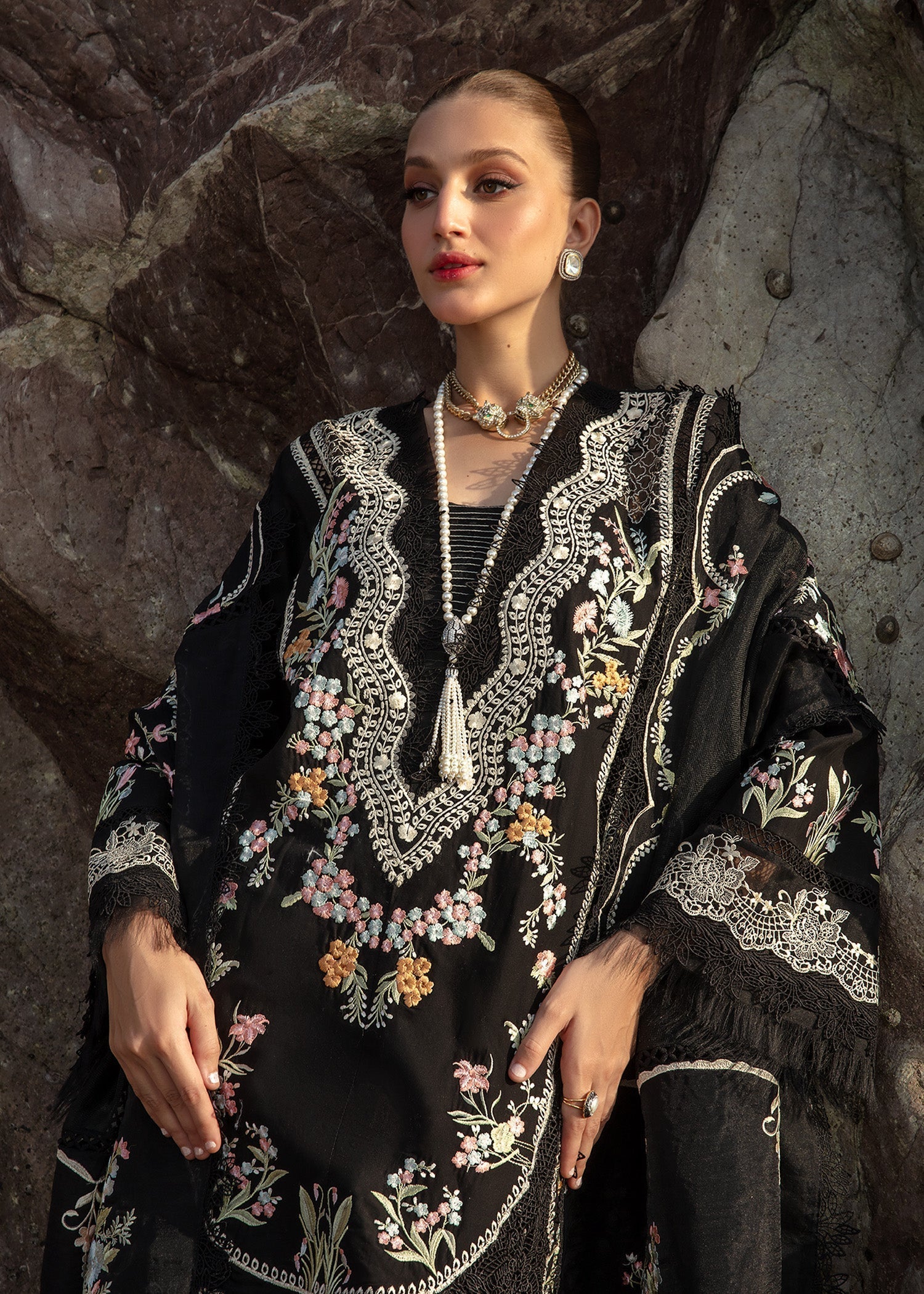 Crimson | Lawn 24 | Lolita - Onyx - Luxury -  Libasekhas