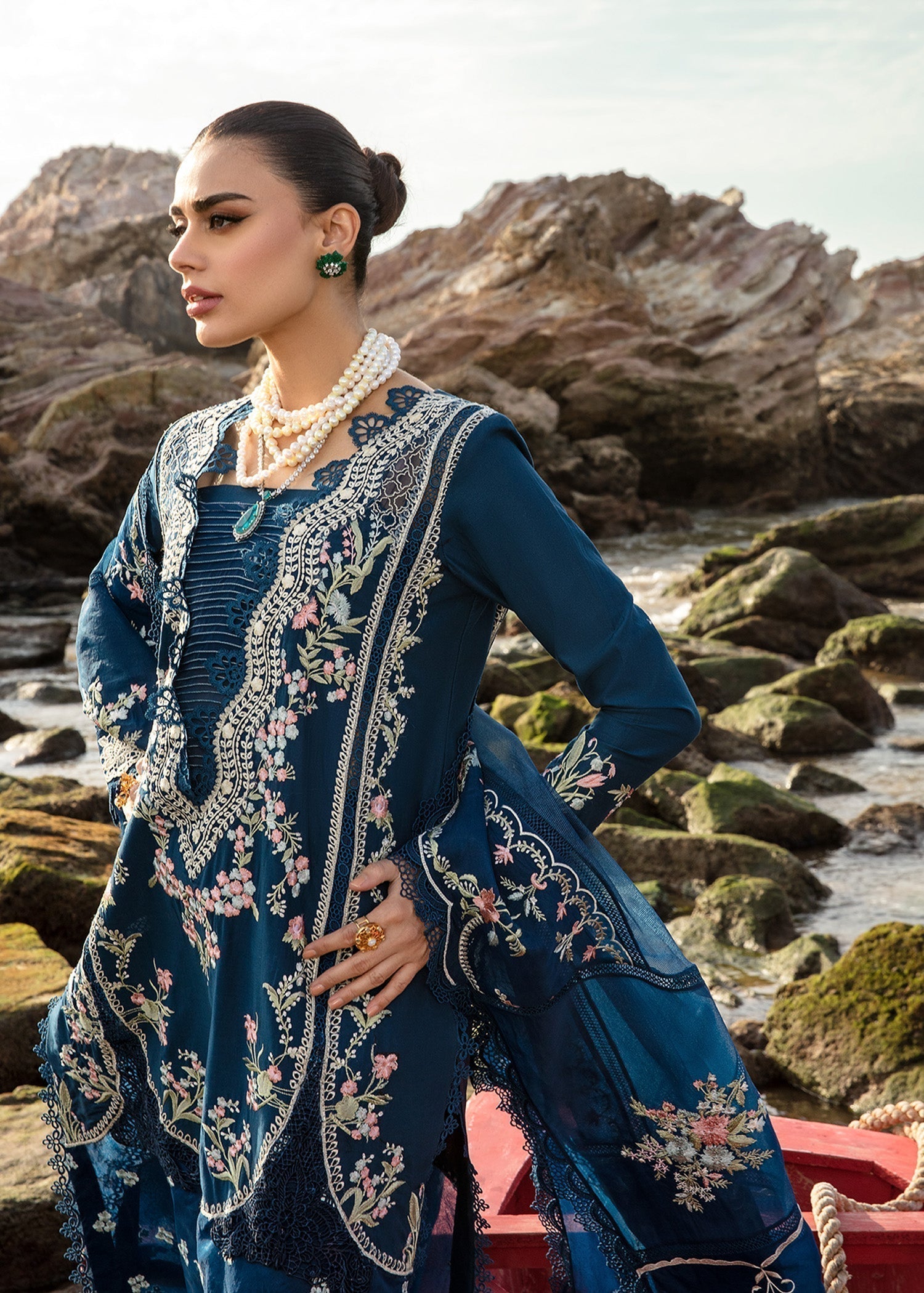 Crimson | Lawn 24 | Lolita - Lapis - Luxury -  Libasekhas