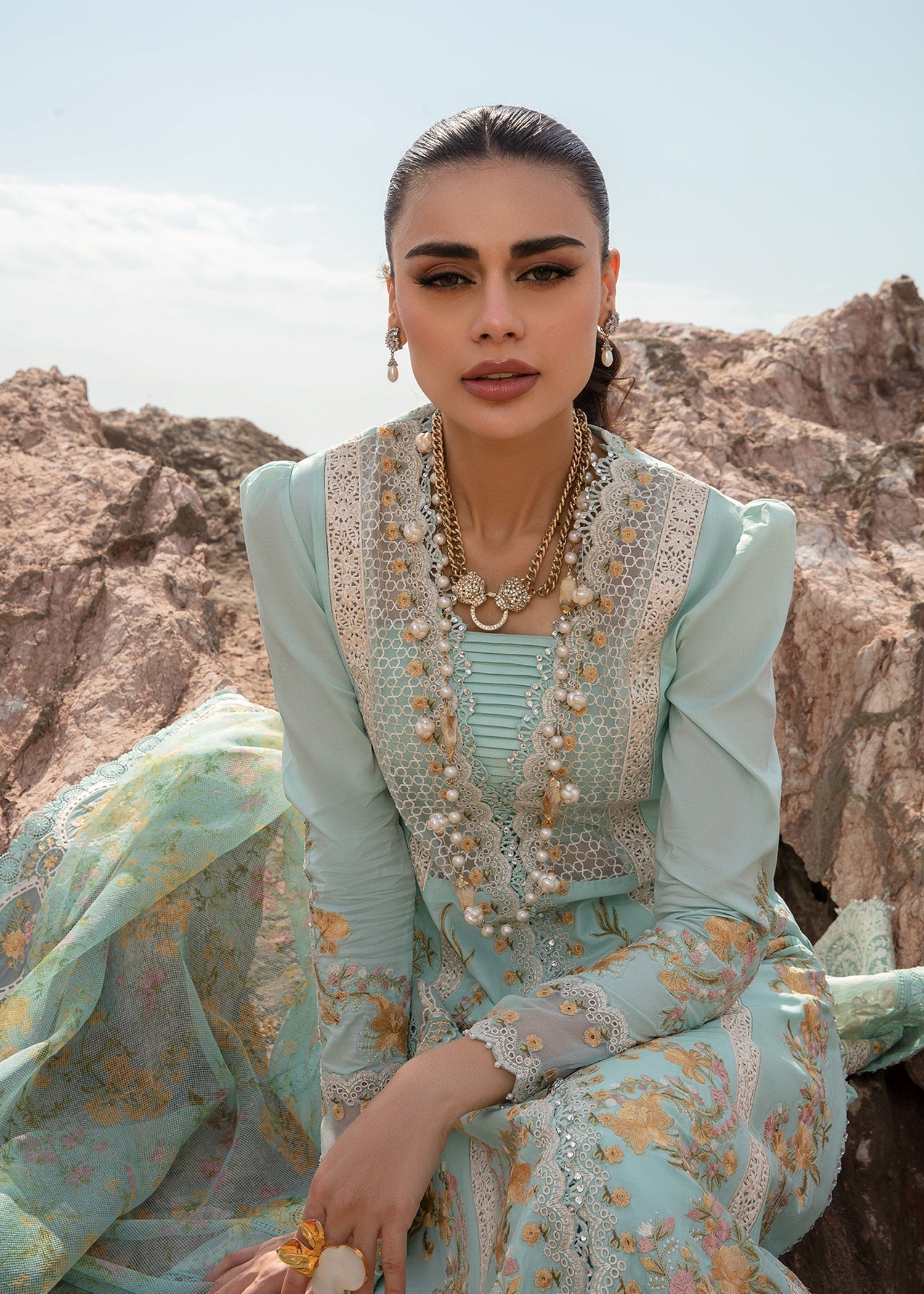 Crimson | Lawn 24 | Dove's Song - Opel - Luxury -  Libasekhas