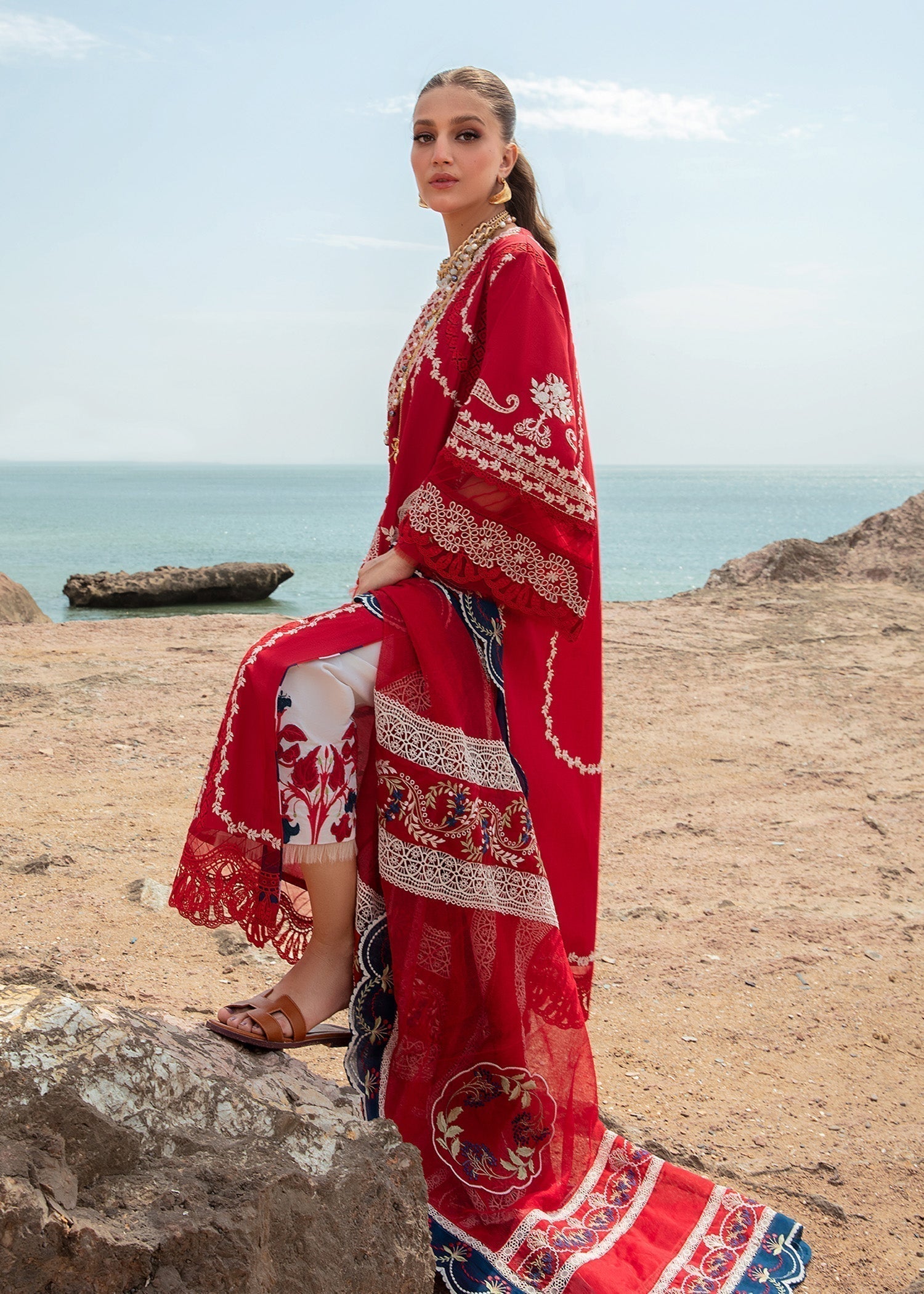 Crimson | Lawn 24 | Stars of Fire - Flame red - Luxury -  Libasekhas