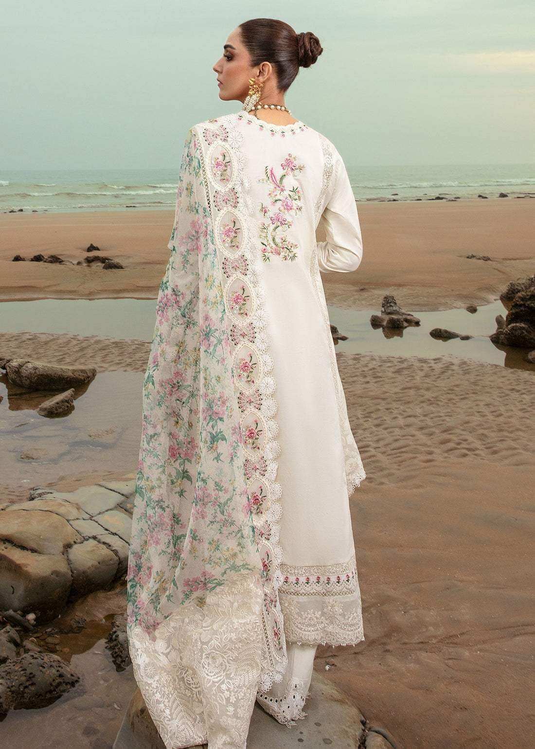 Crimson | Lawn 24 | Dove's Song - Cloud - Luxury -  Libasekhas