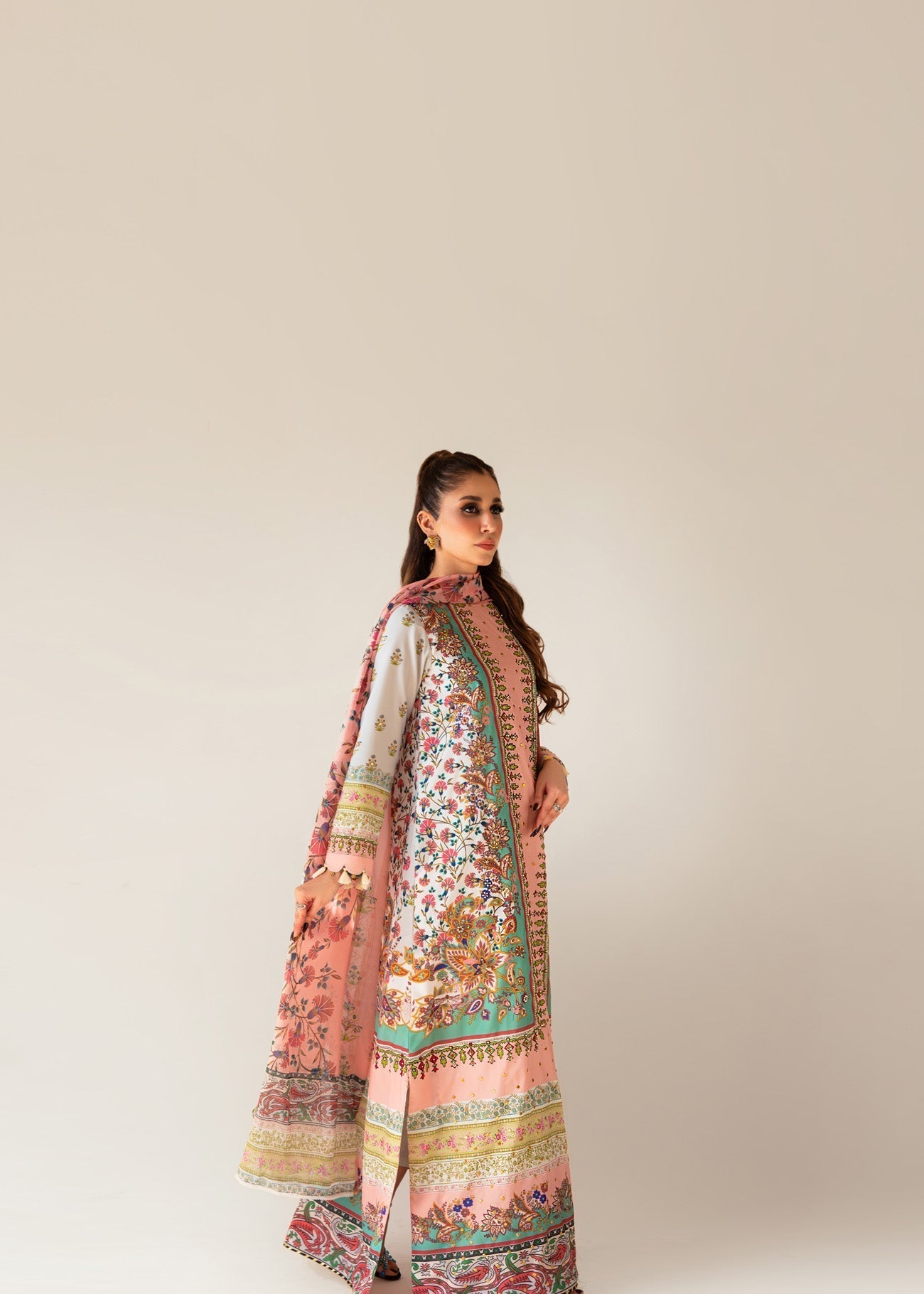Sammy K | Bahar Formals | GUL E QASADI - by - Libasekhas UK - Registered Vendor of : Sammy K - 100% Original Designer Dresss